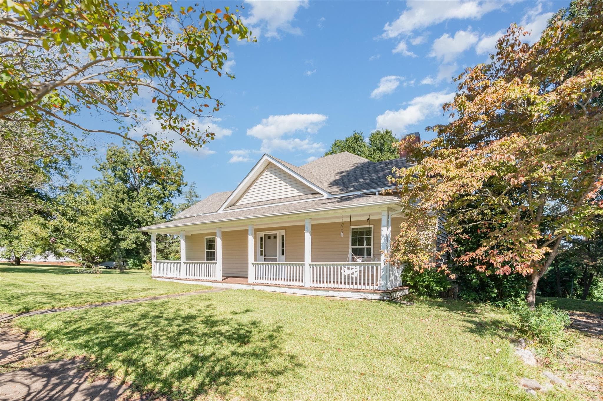 Single Family Residence at 4030 Peachtree Street, Hickory Grove, photo 2 of 27