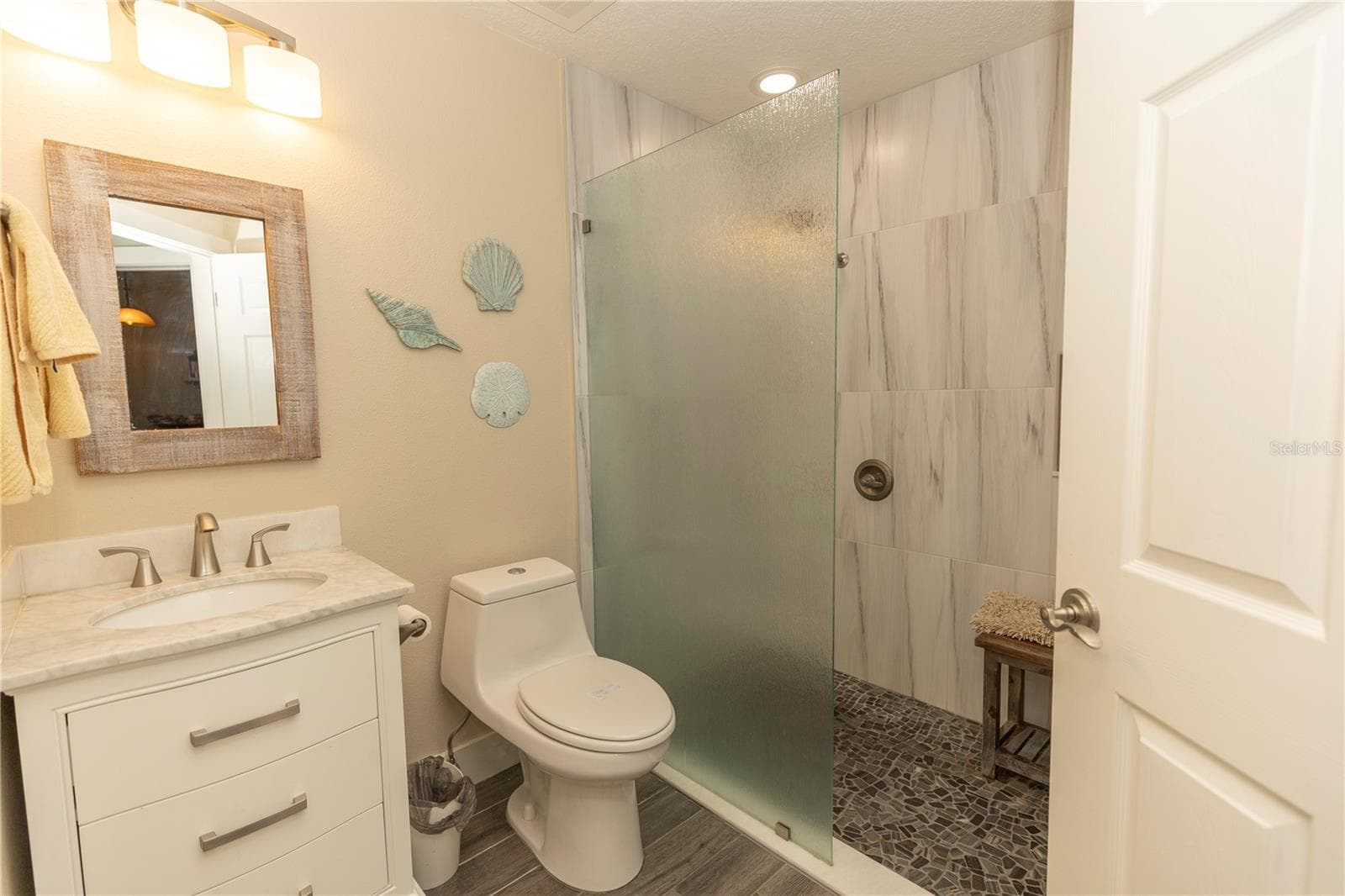 Condominium at 9203 GRIGGS RD #D302, ENGLEWOOD, photo 49 of 75