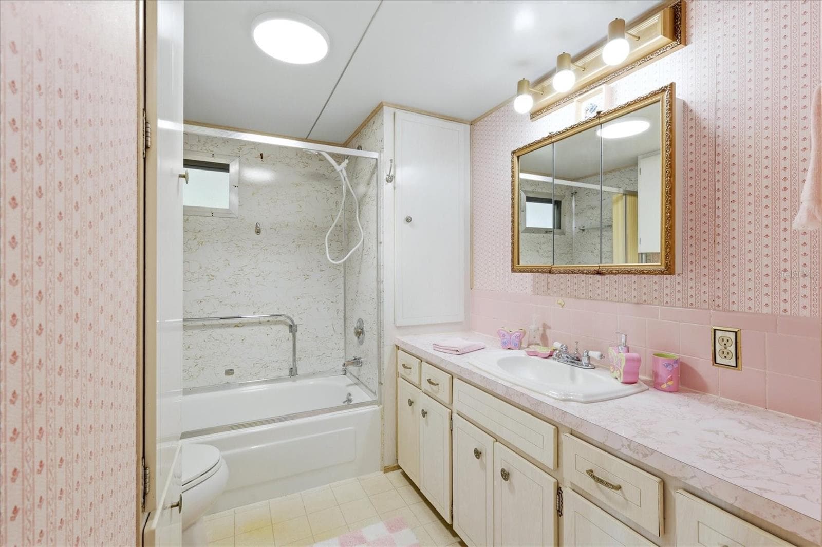 Second bathroom - 1419 41ST AVE E, ELLENTON