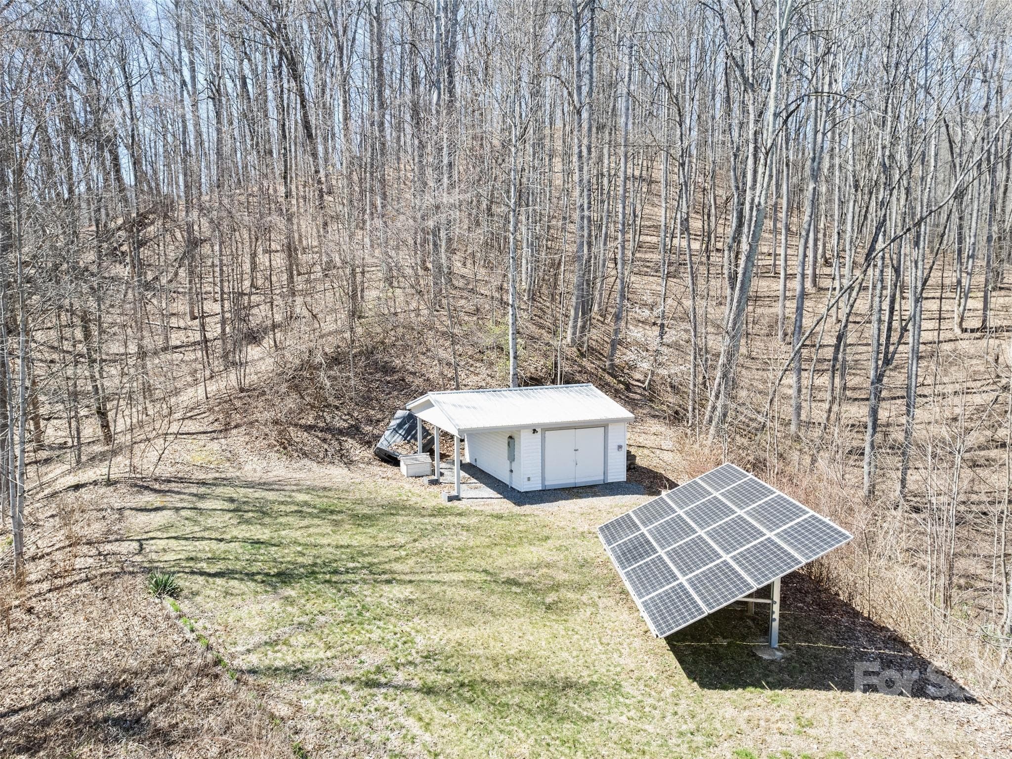Solar Panels and Workshop - Waynesville