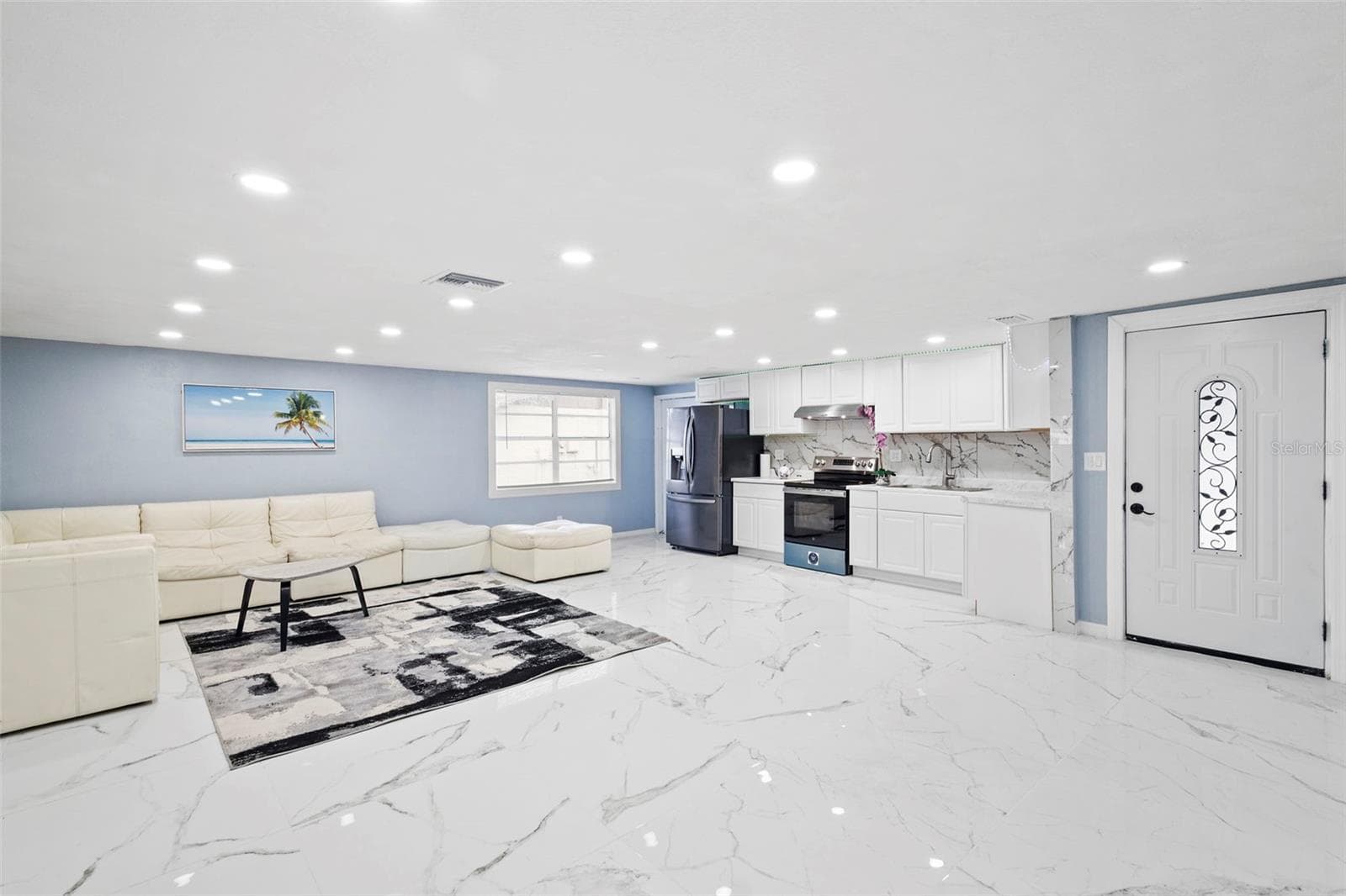 LIVING ROOM, DINING , KITCHEN AND ENTRANCE - 3332 WILSON DR, HOLIDAY
