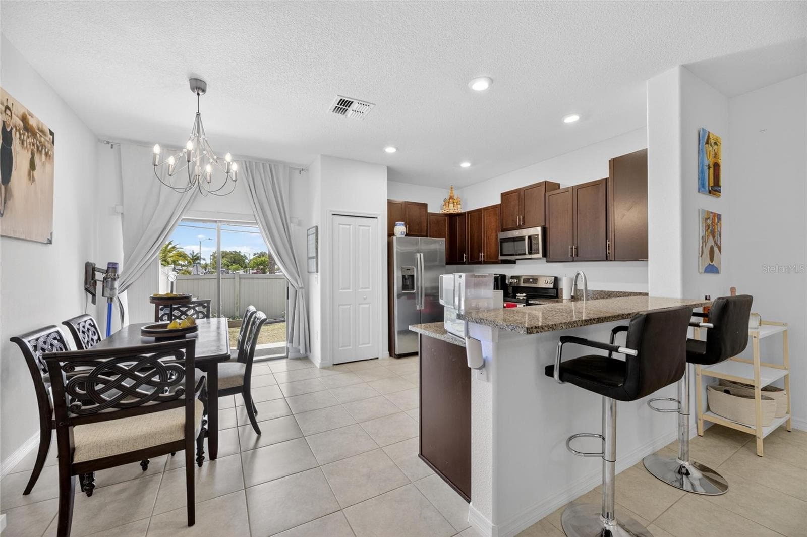 Townhouse at 5084 FORUM BLVD, HOLIDAY, photo 16 of 61