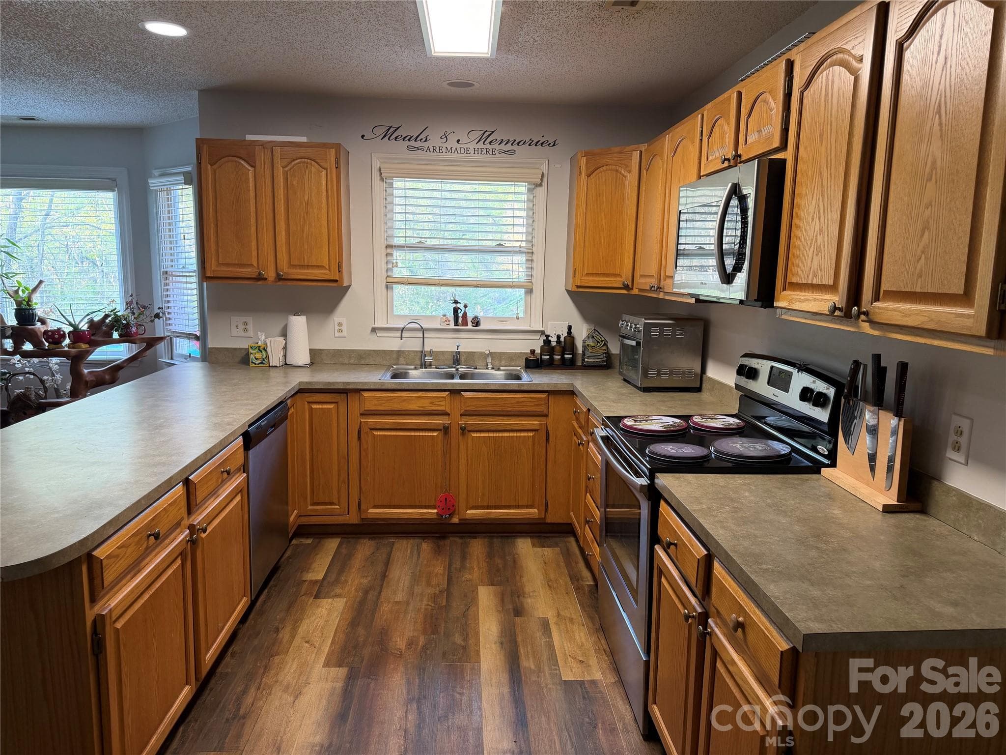 Single Family Residence at Denver, photo 4 of 14