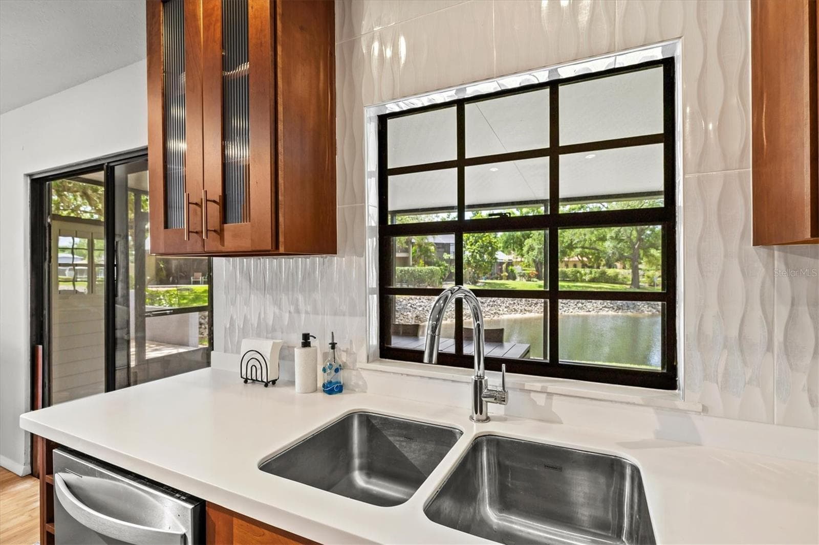 Townhouse at 4566 HIDDEN VIEW PL #7, SARASOTA, photo 15 of 76