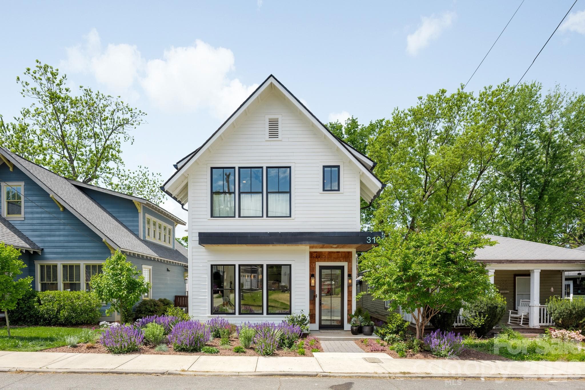 Single Family Residence at Charlotte, photo 2 of 45