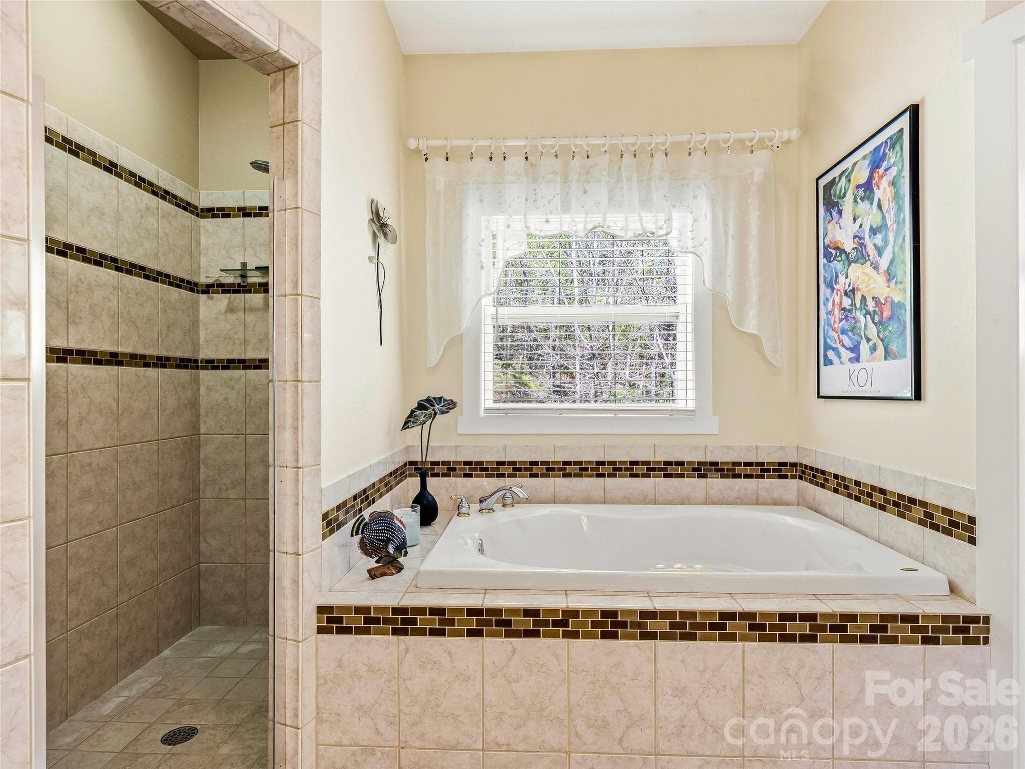 Single Family Residence at 24 Sunnie Rae Lane, Candler, photo 20 of 46