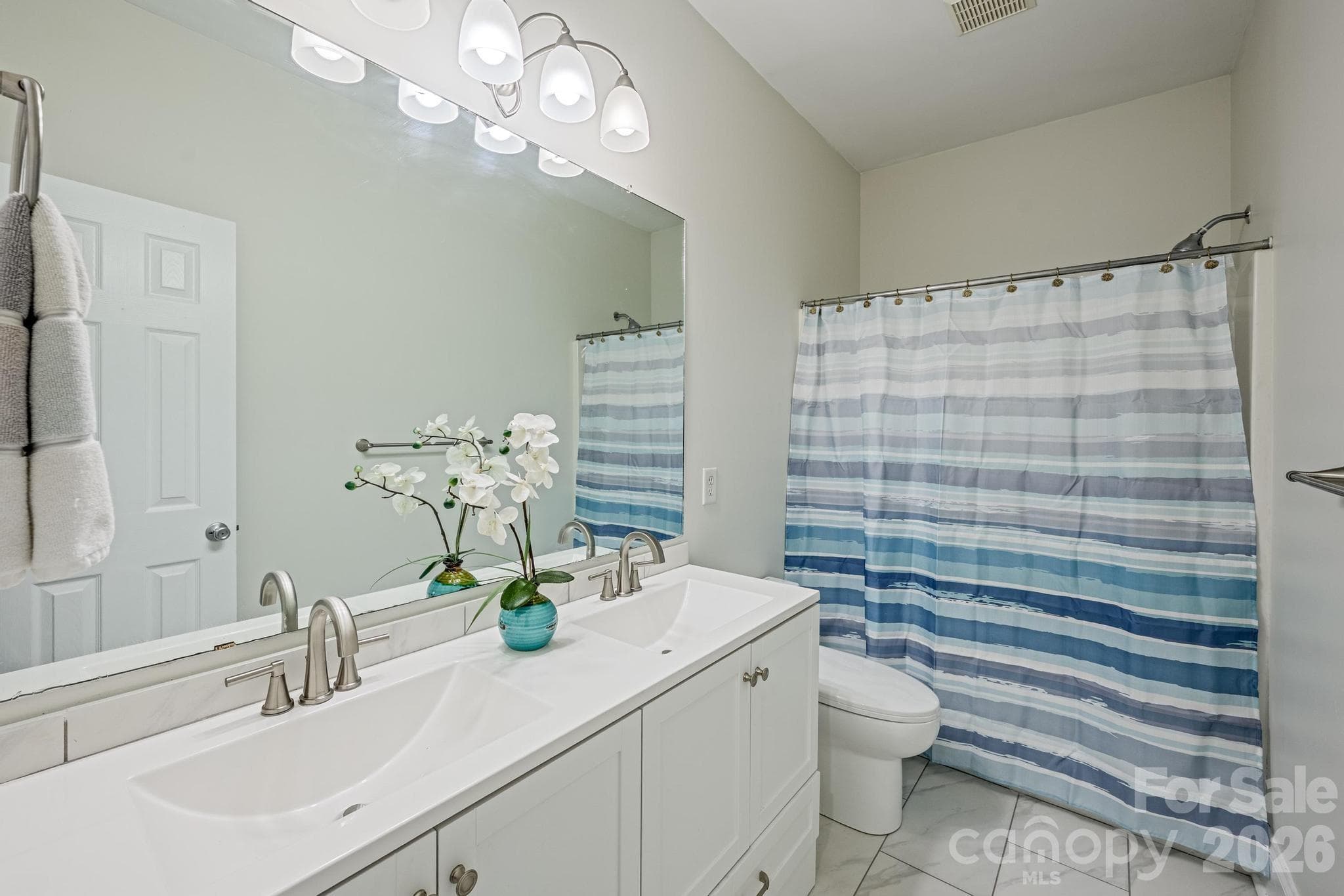 Full Bath - Denver