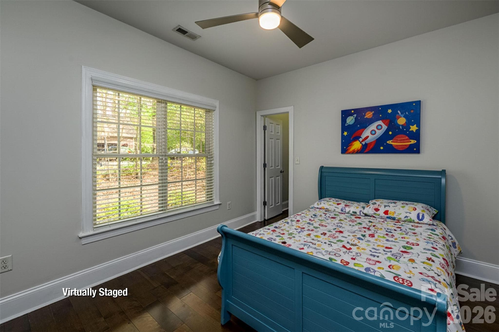 Bedroom 4 - Denver