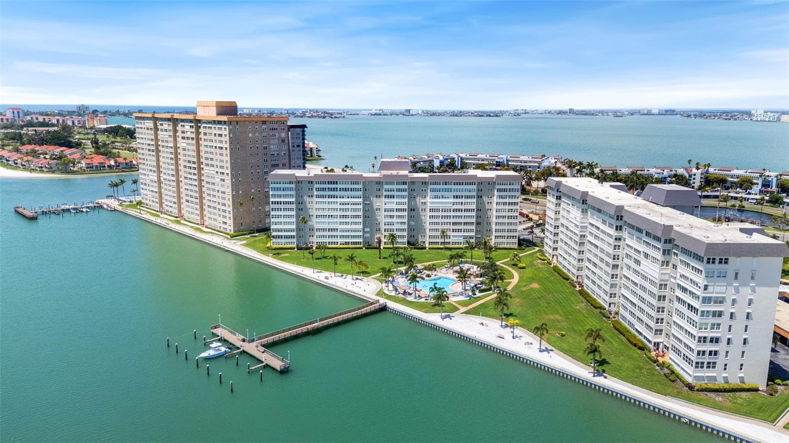 Condominium at 5130 BRITTANY DR S #505, ST PETERSBURG, photo 37 of 70
