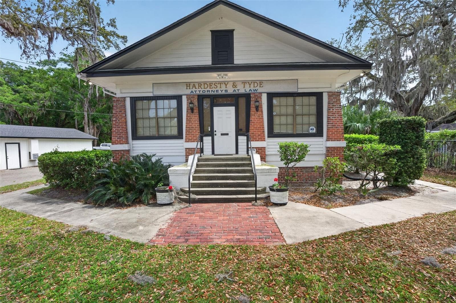 4004 ATLANTIC BLVD
