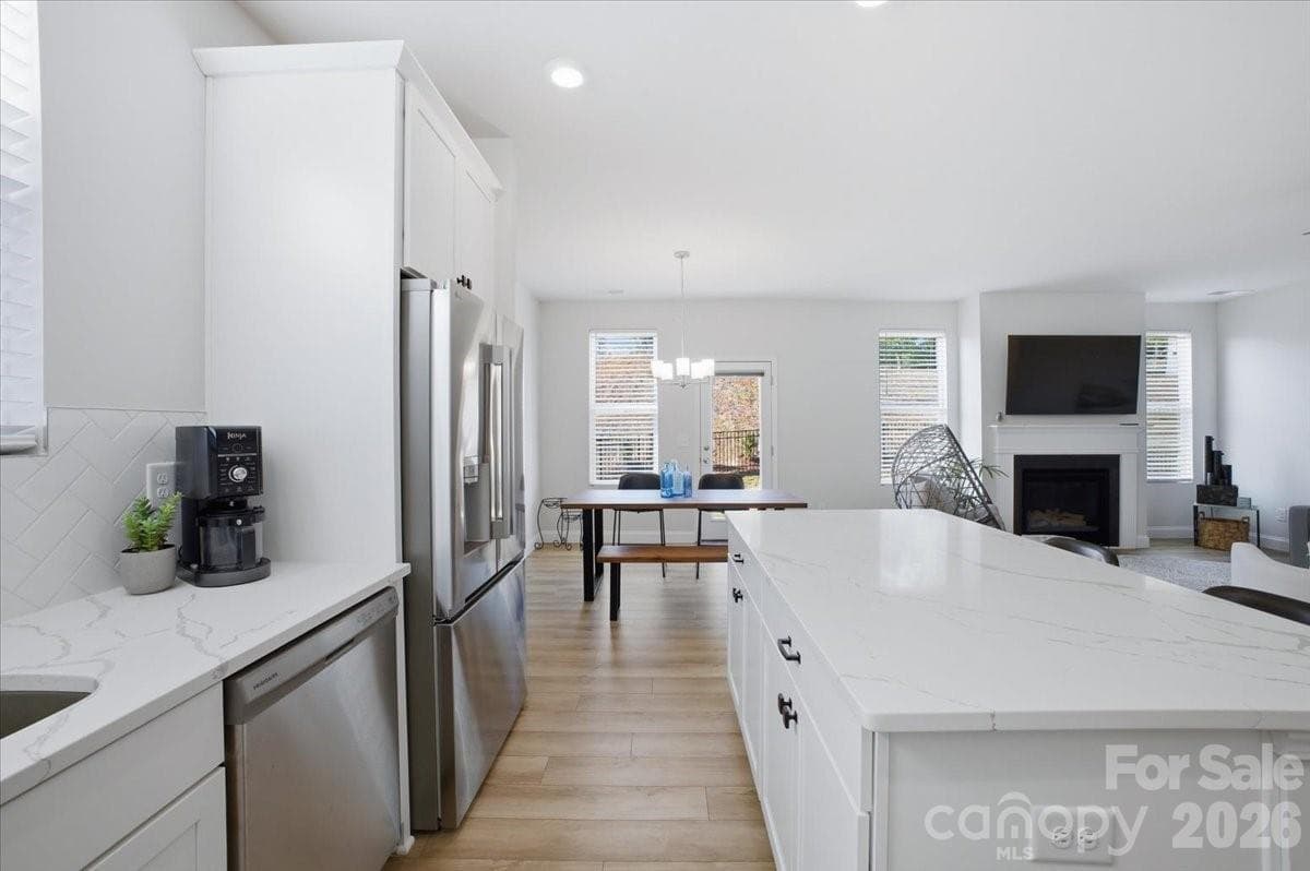 Single Family Residence at 602 Banter Lane, Cramerton, photo 8 of 33