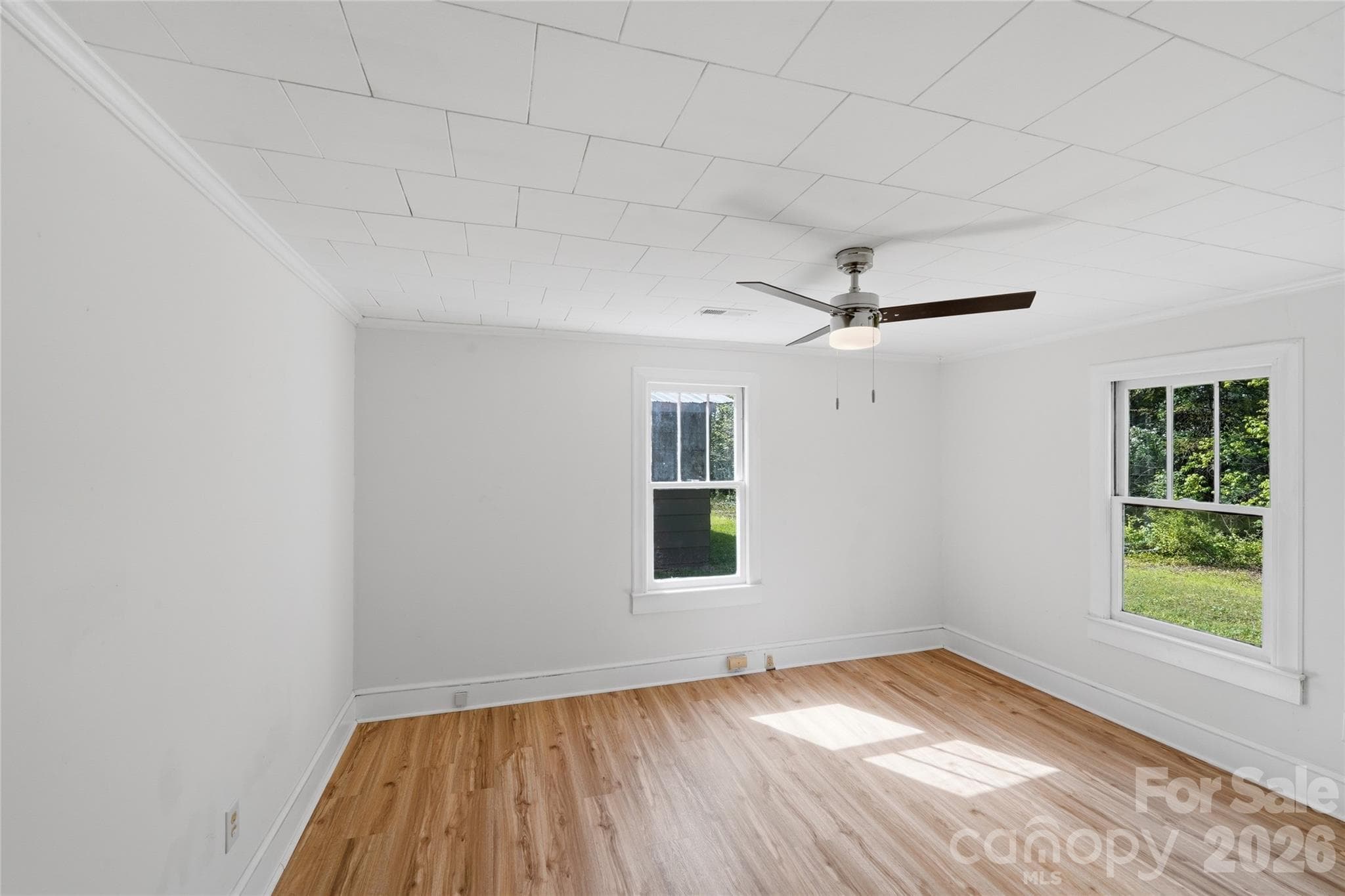 Single Family Residence at Newton, photo 8 of 39