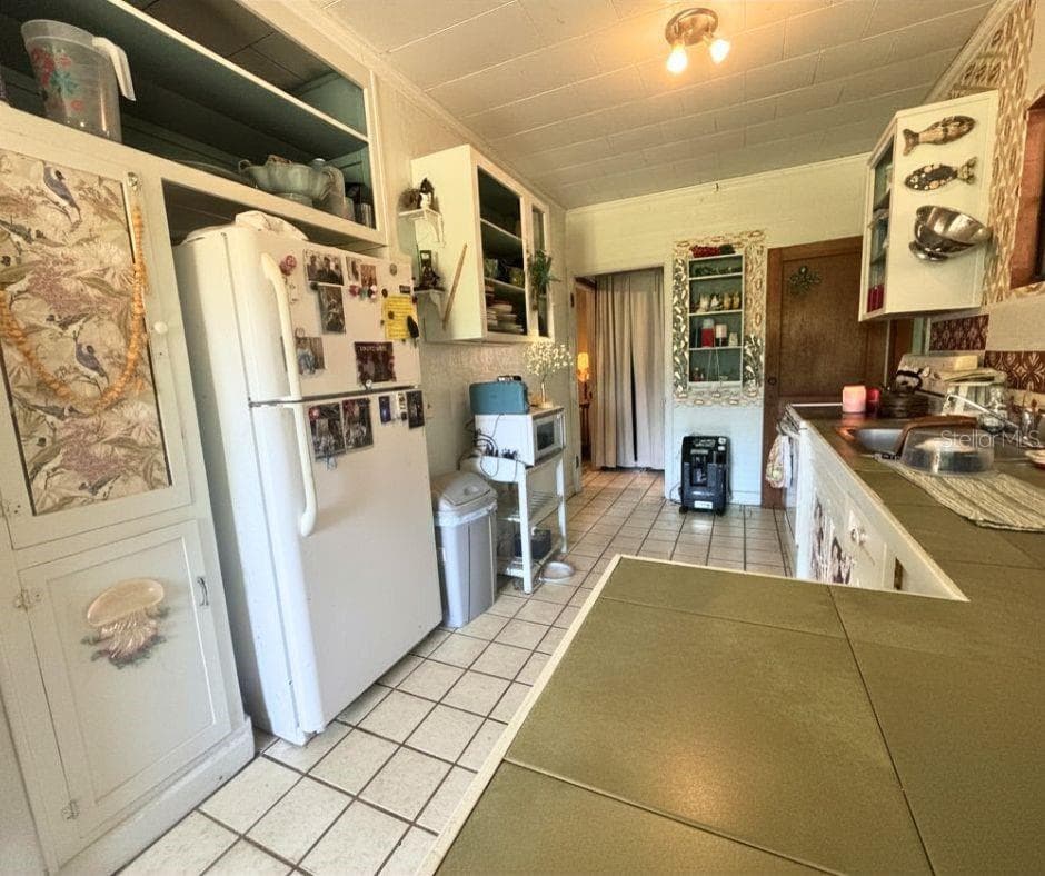In law kitchen - 223 N MONROE AVE, ARCADIA