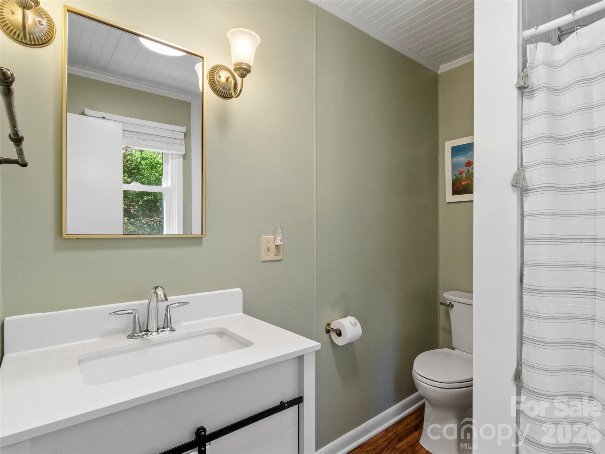 Single Family Residence at 24 Baldridge Drive, Burnsville, photo 19 of 29