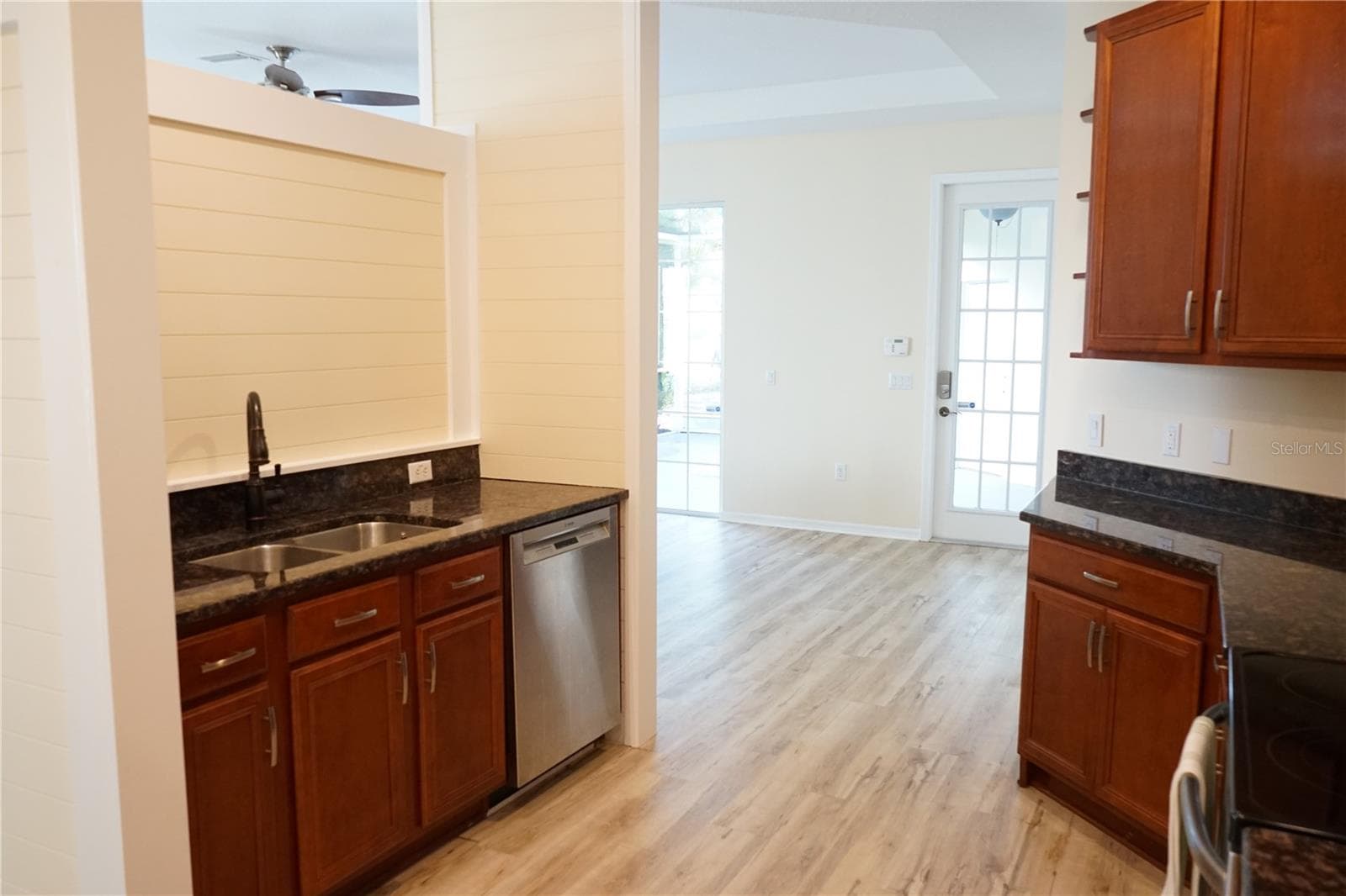 Villa at 201 SUNSET CREST CT, APOLLO BEACH, photo 11 of 81