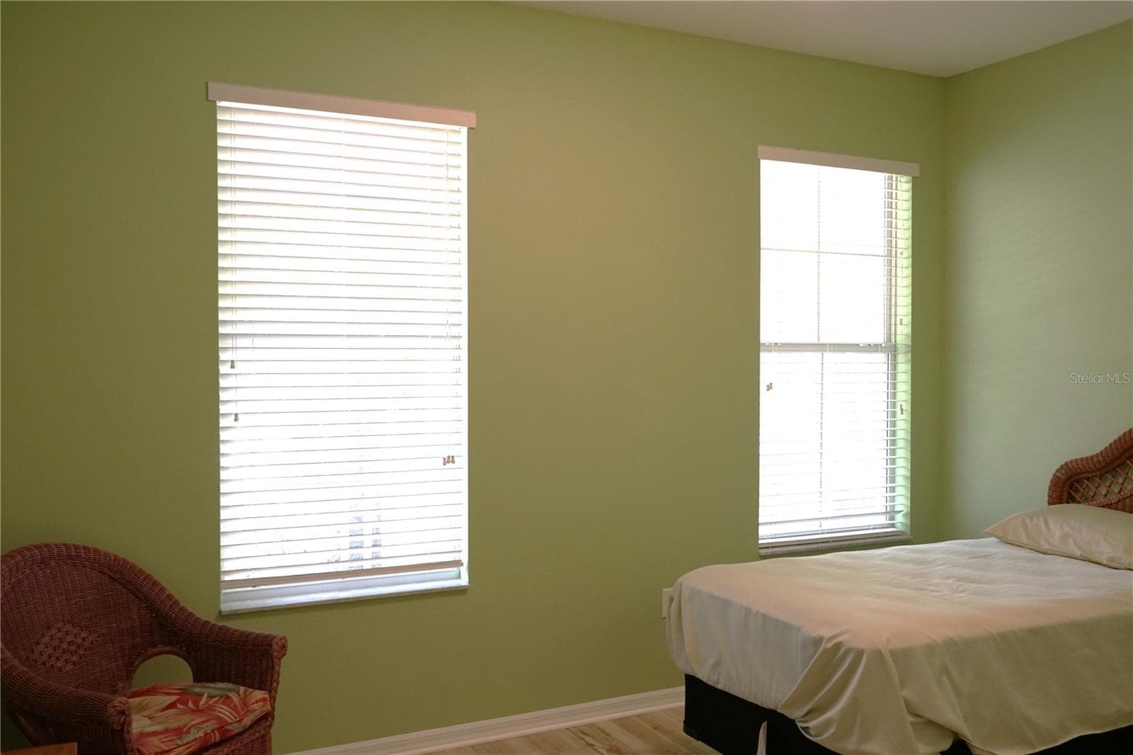bedroom 3 - 201 SUNSET CREST CT, APOLLO BEACH