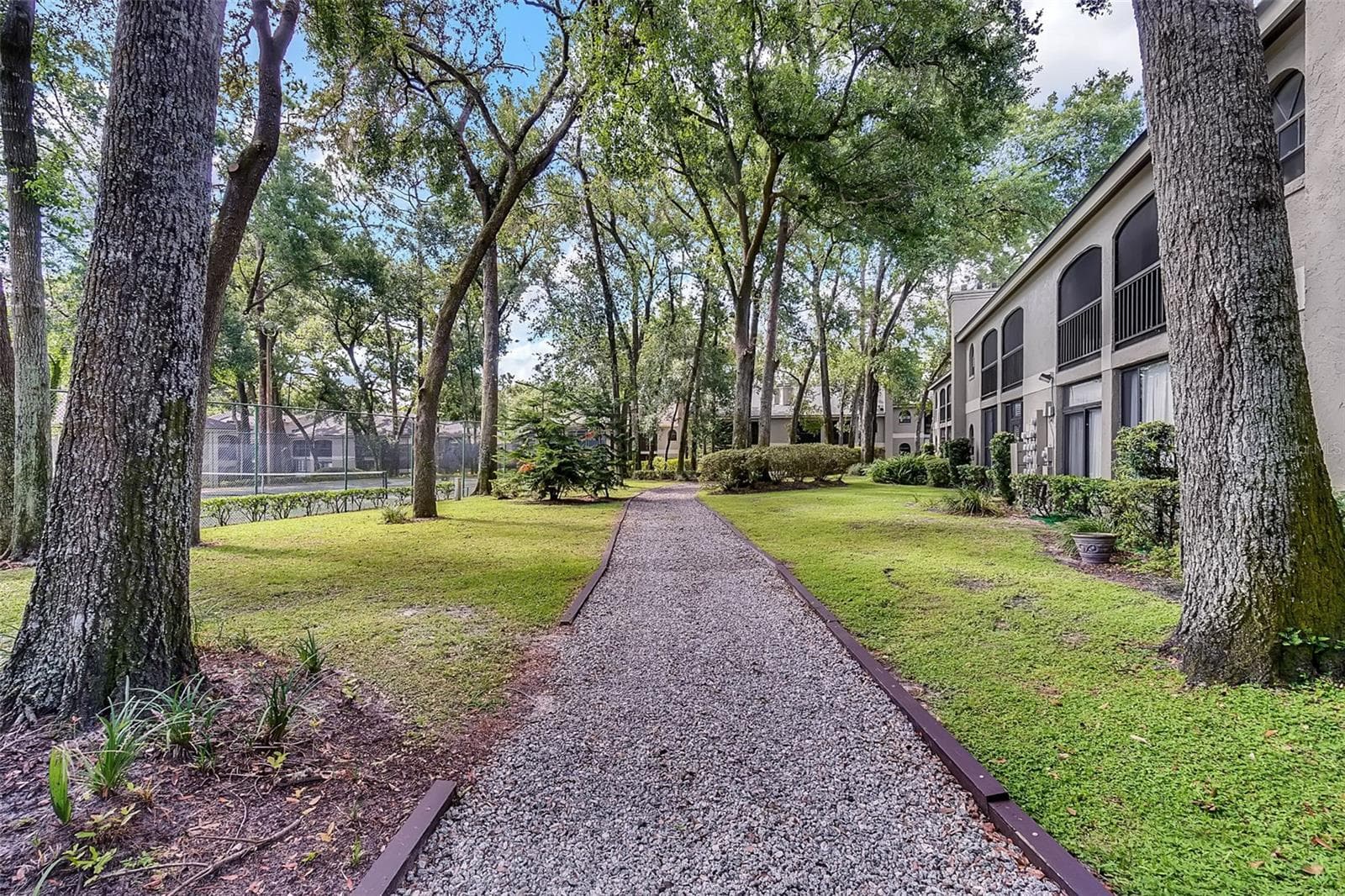 Condominium at 1055 KENSINGTON PARK DR #205, ALTAMONTE SPRINGS, photo 24 of 32