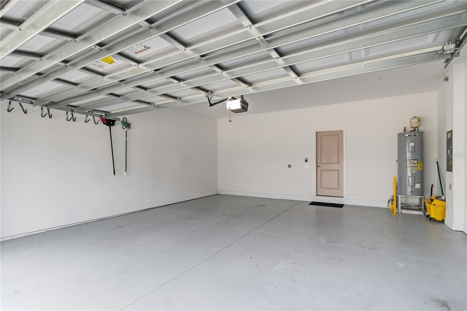 Townhouse at 13444 STODDART AVE, ORLANDO, photo 46 of 57