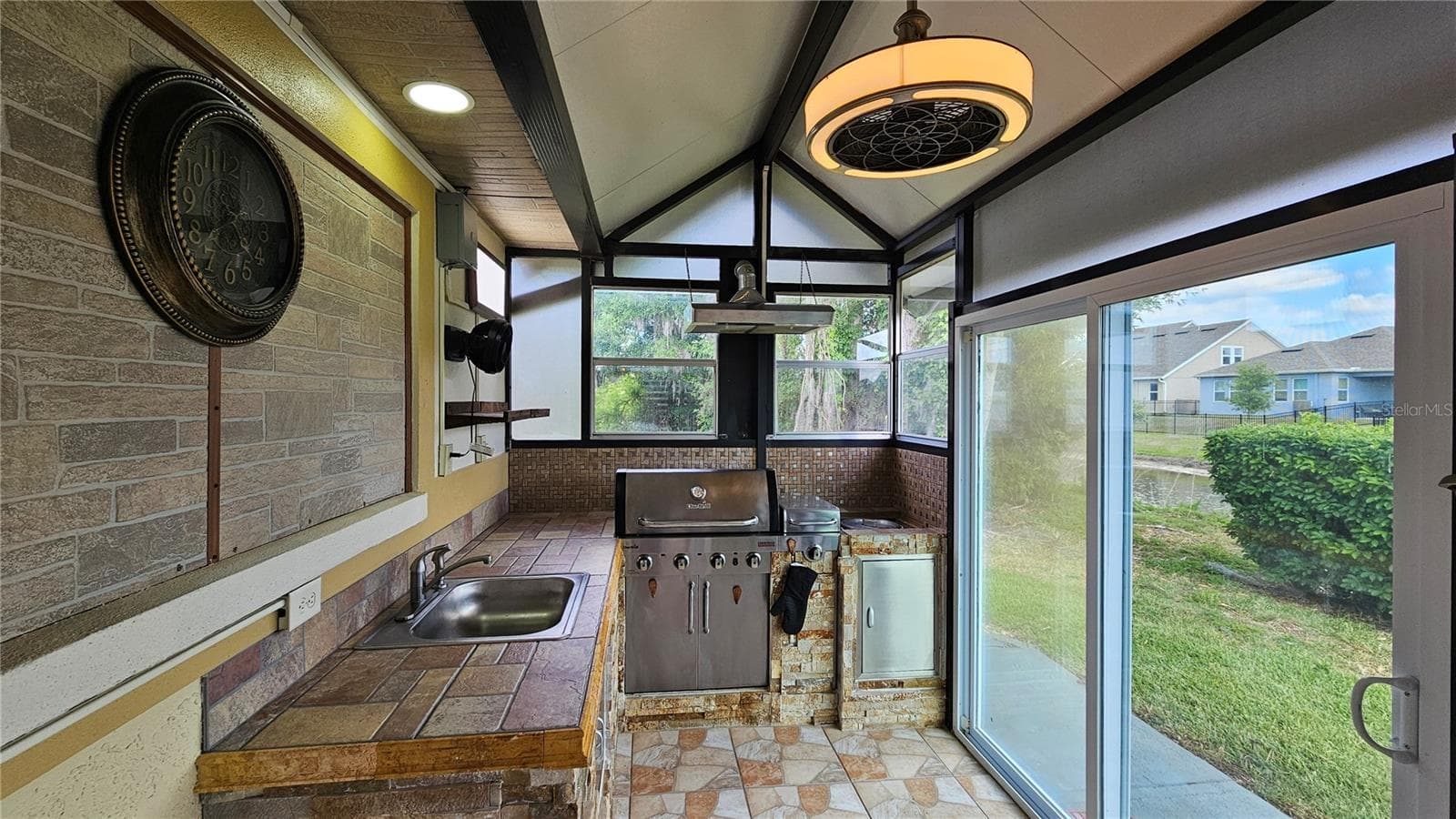 Outdoor Kitchen - 6053 GENTLE BEN CIR, WESLEY CHAPEL