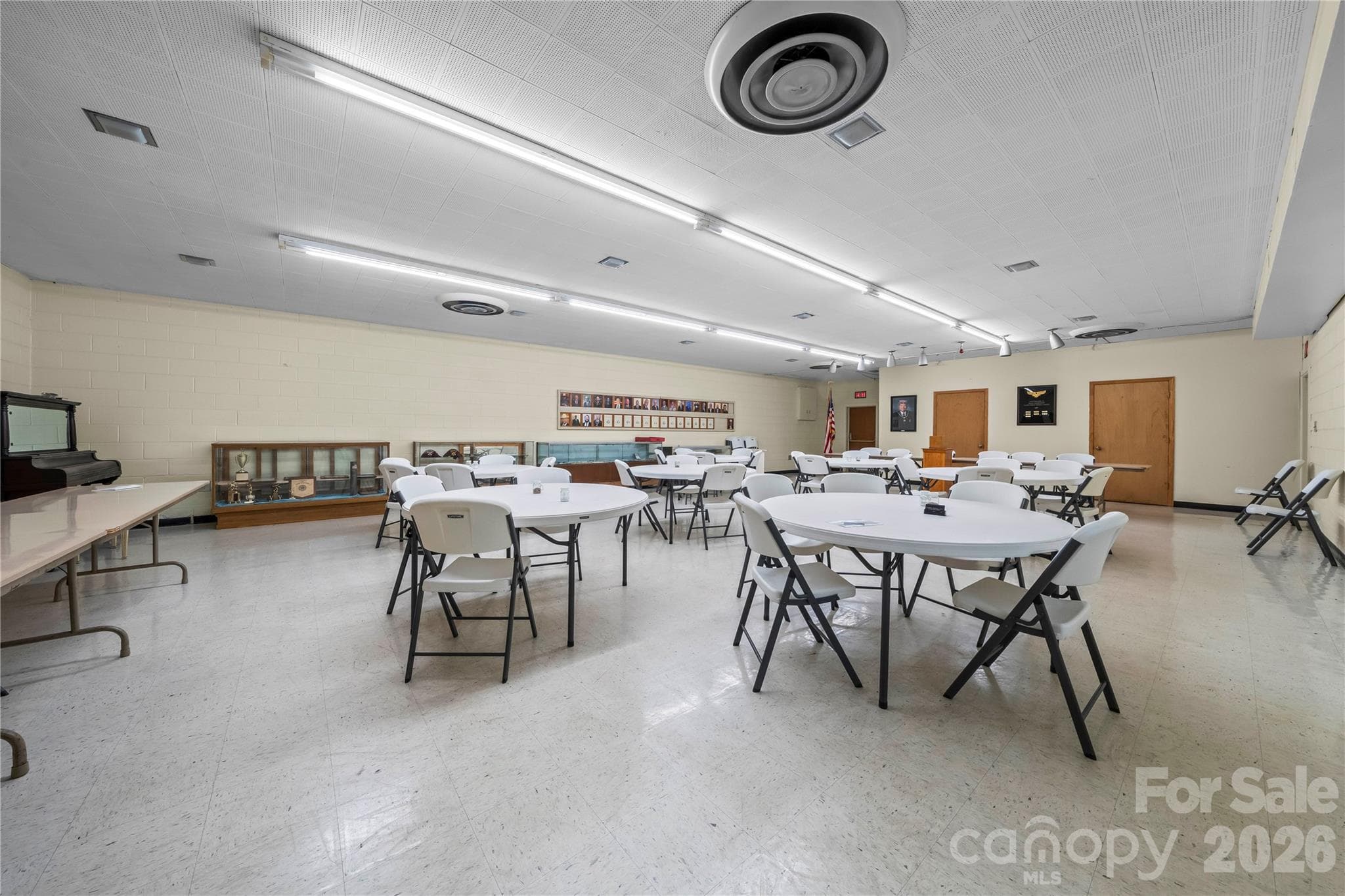 Retail at 130 Elizabeth Lane N, Rock Hill, photo 10 of 19