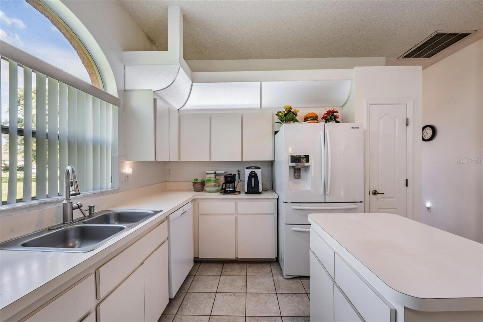 Single Family Residence at 13566 RUDI LOOP, SPRING HILL, photo 19 of 63