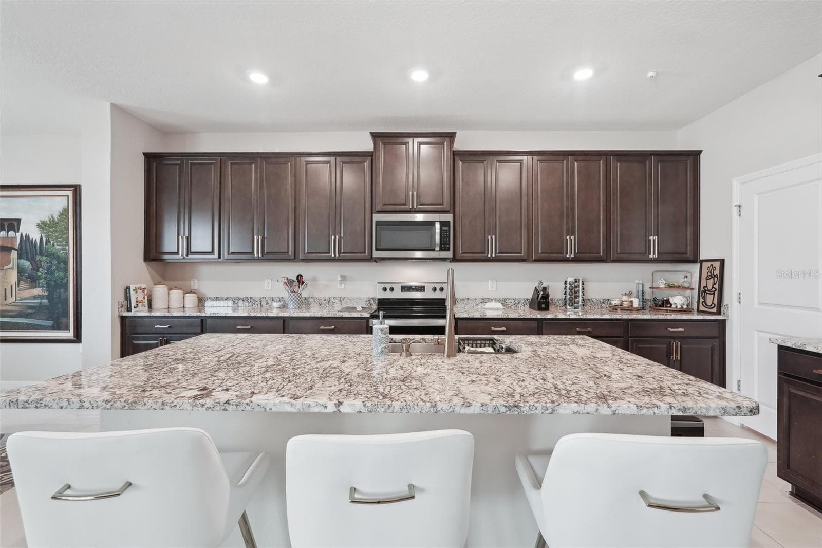 Single Family Residence at 13055 WILLOW GROVE DR, RIVERVIEW, photo 12 of 41