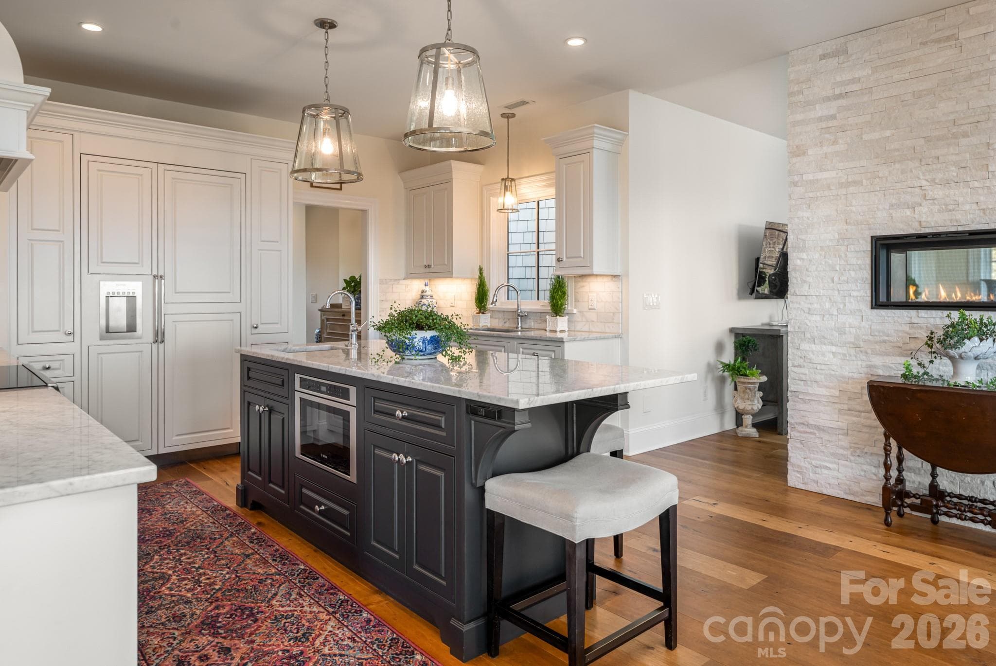 Single Family Residence at 89 N Snow Ridge Drive, Hendersonville, photo 21 of 48