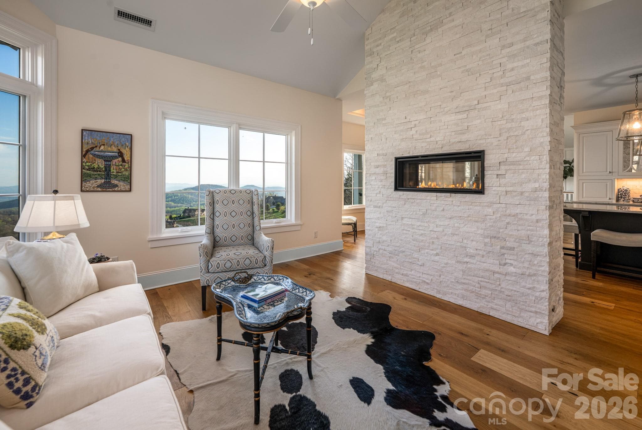 Single Family Residence at 89 N Snow Ridge Drive, Hendersonville, photo 24 of 48