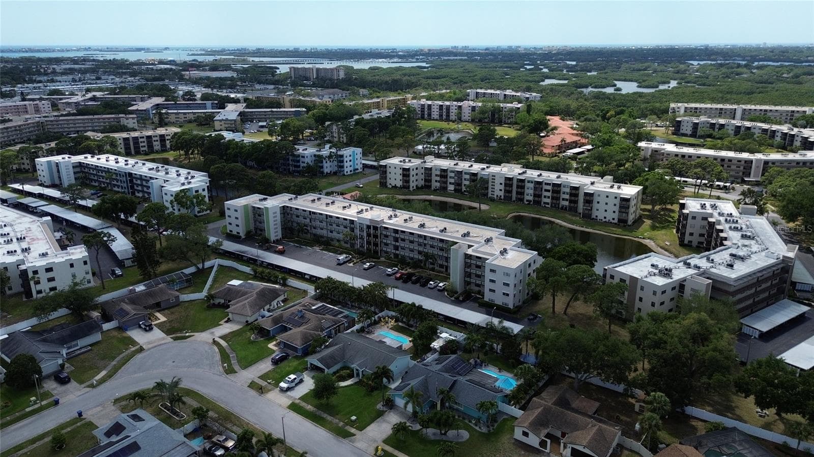 Condominium at 6080 80TH ST N #409, ST PETERSBURG, photo 30 of 32