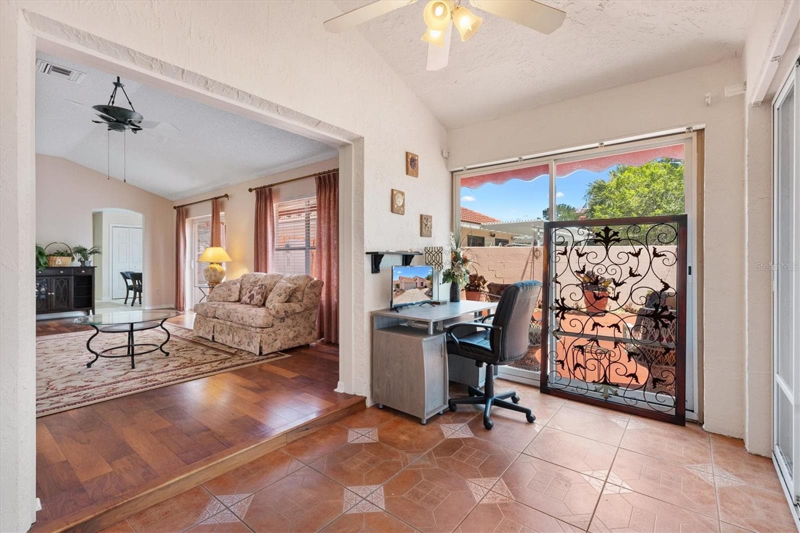 Lanai - 1314 SANTA ROSA CT, LADY LAKE