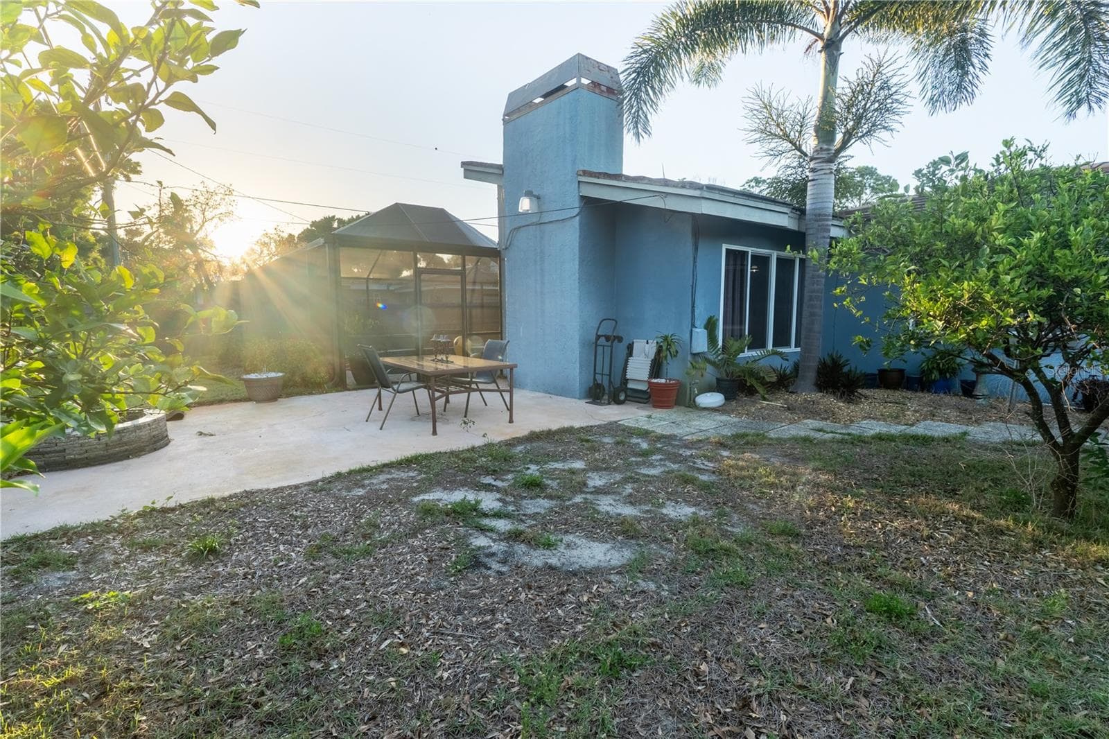 Single Family Residence at 33 SOUTHWIND DR, BELLEAIR BLUFFS, photo 40 of 50