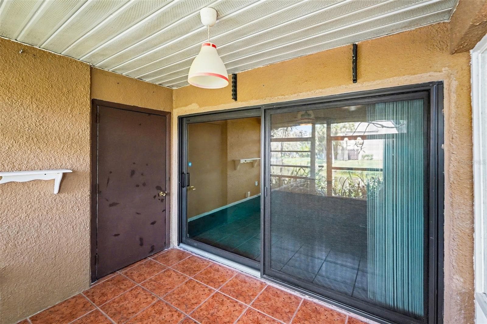 Enclosed Pato (Storage Closet) - 10755 VILLAGE CLUB CIR N #101, ST PETERSBURG