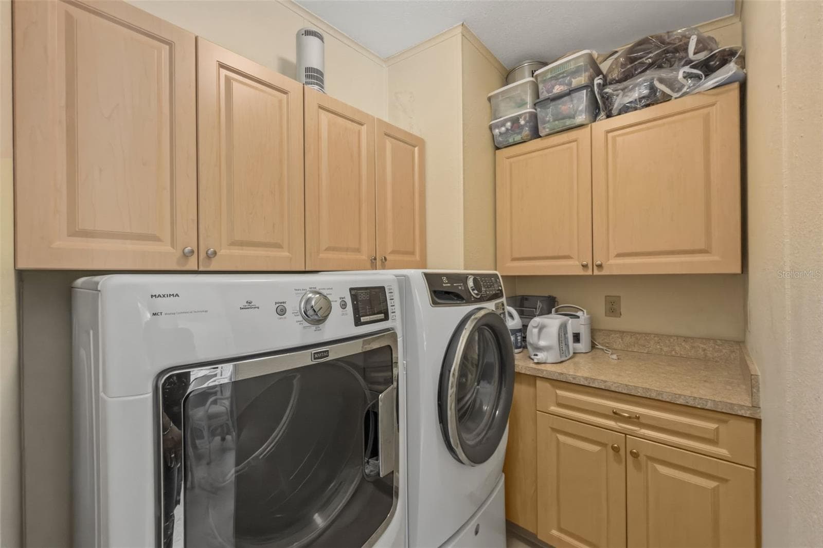 Manufactured Home at 209 VISTORIA DR, NORTH PORT, photo 11 of 37