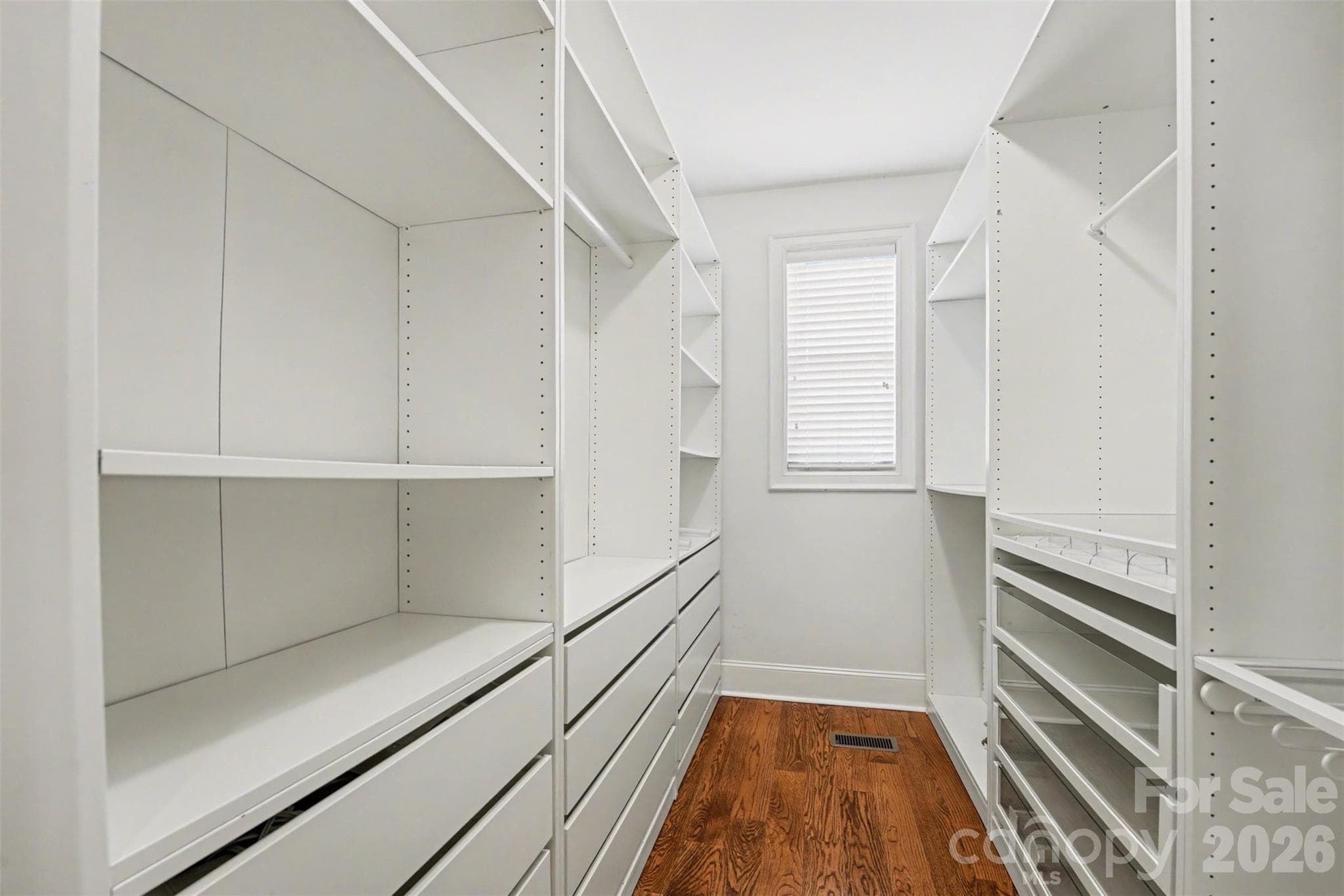 Single Family Residence at 14515 Davis Trace Drive, Mint Hill, photo 19 of 35