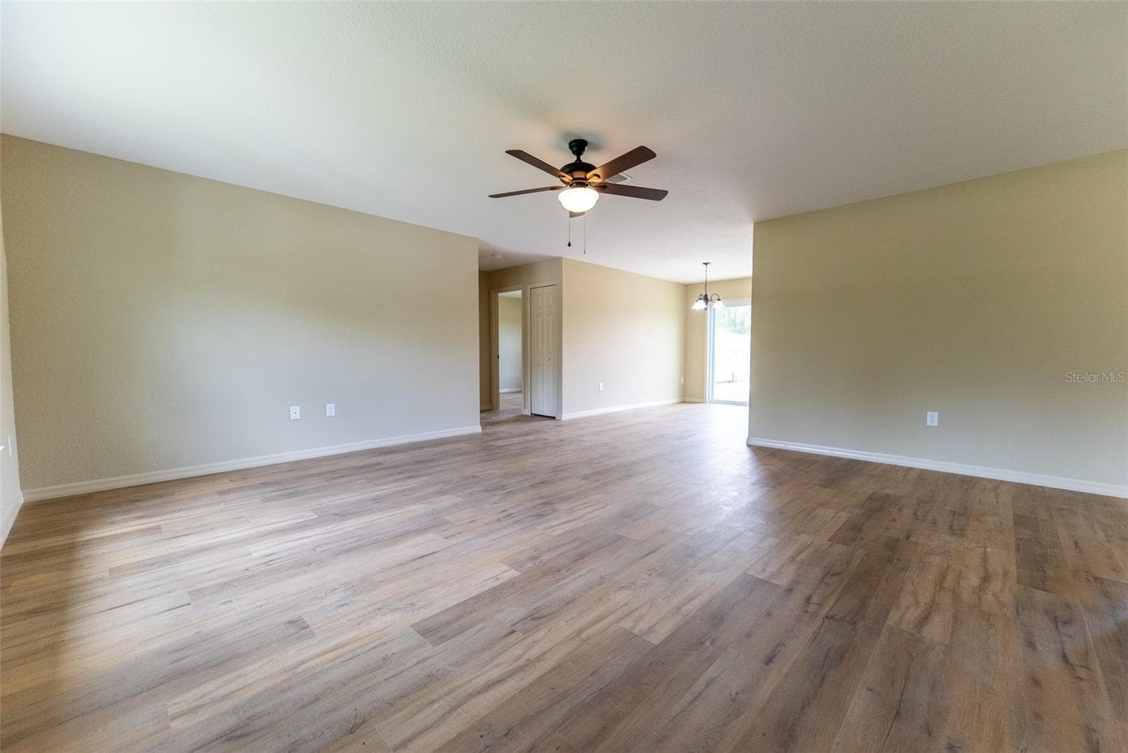 Single Family Residence at 3348 SE 143RD PL, SUMMERFIELD, photo 2 of 29
