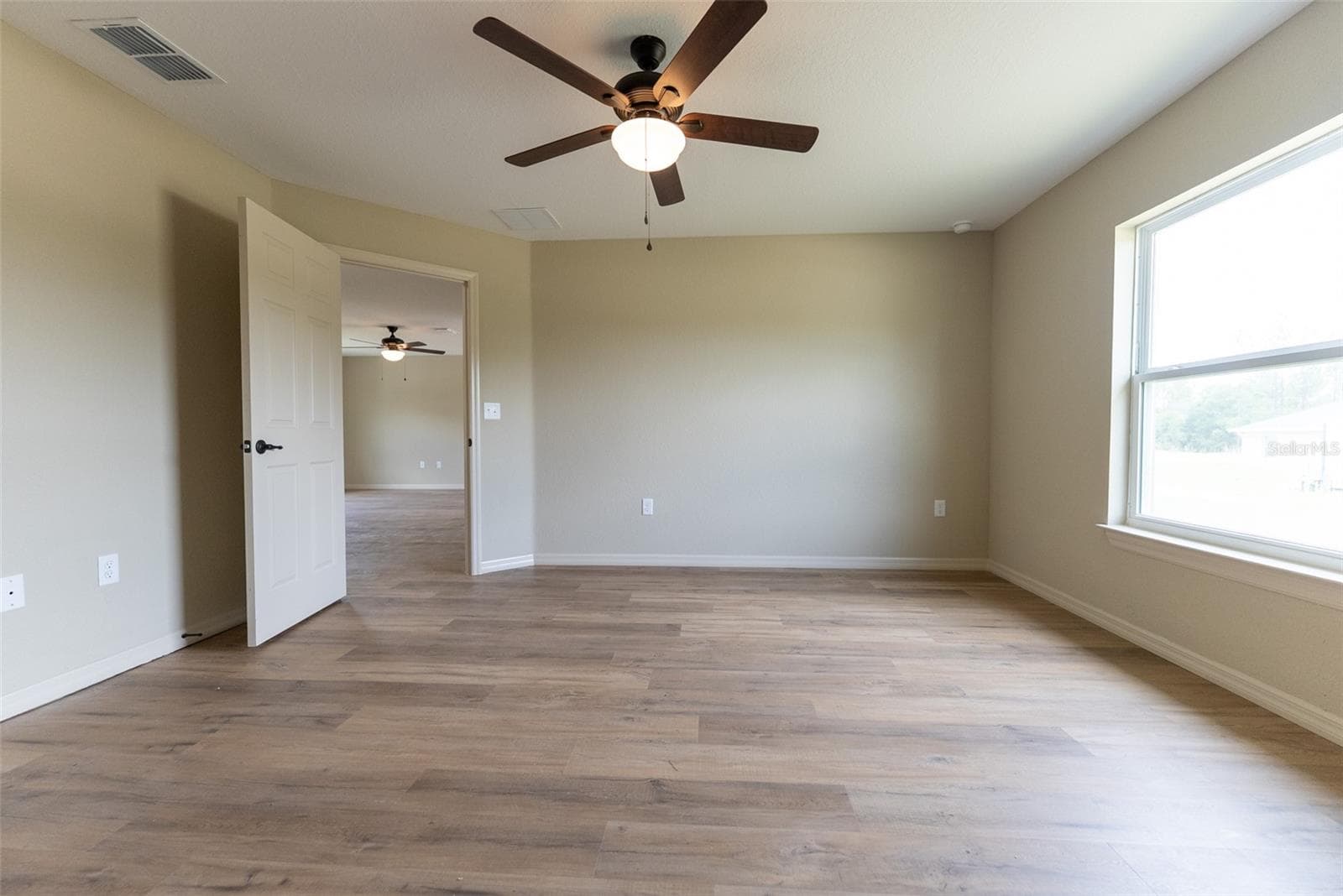 Single Family Residence at 3348 SE 143RD PL, SUMMERFIELD, photo 9 of 29