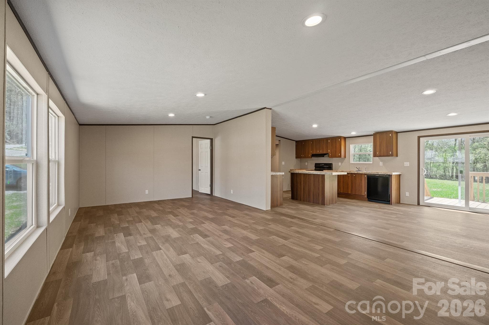 Single Family Residence at Old Fort, photo 2 of 25