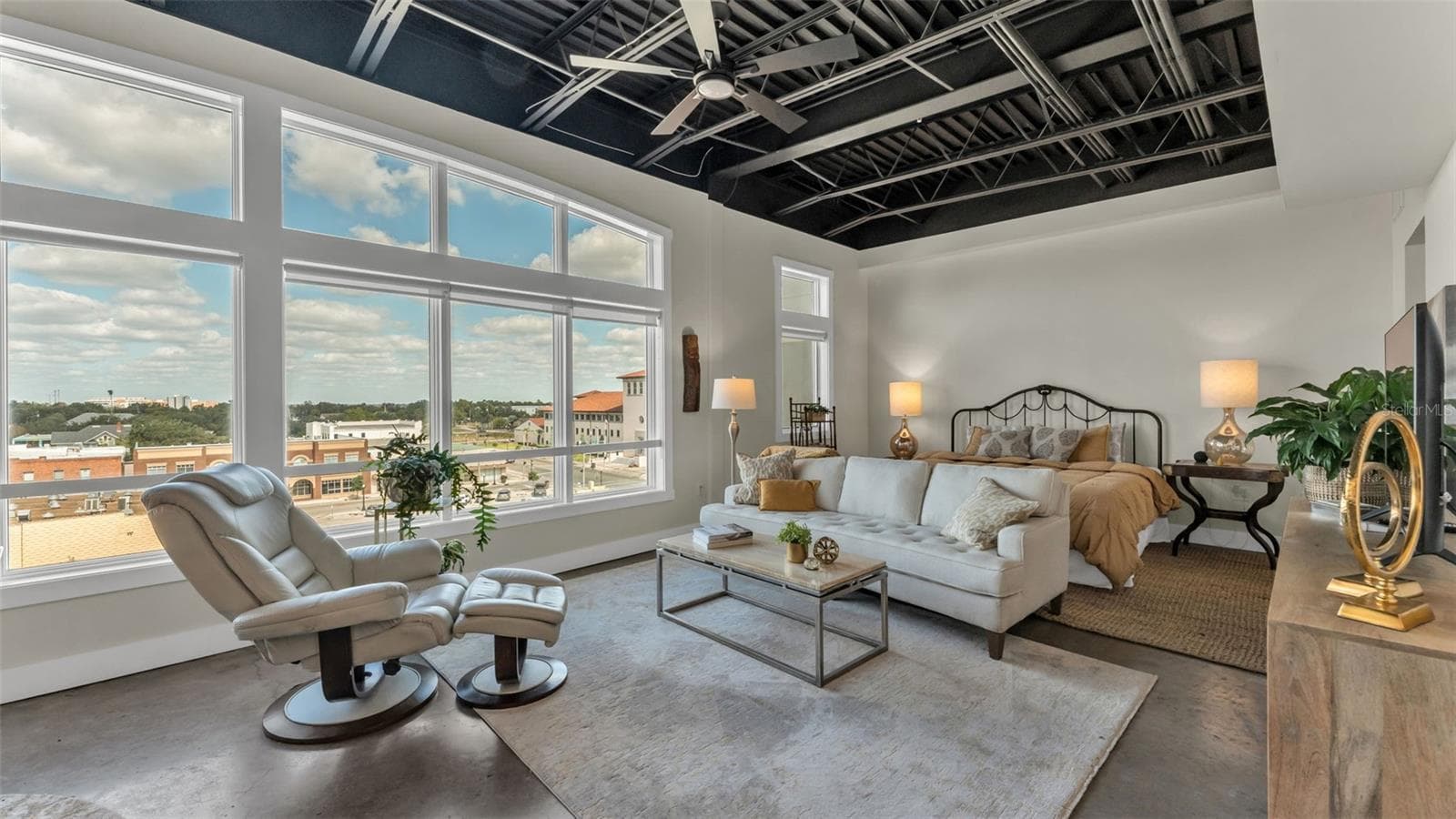 Condominium at 125 N KENTUCKY AVE #505, LAKELAND, photo 7 of 44