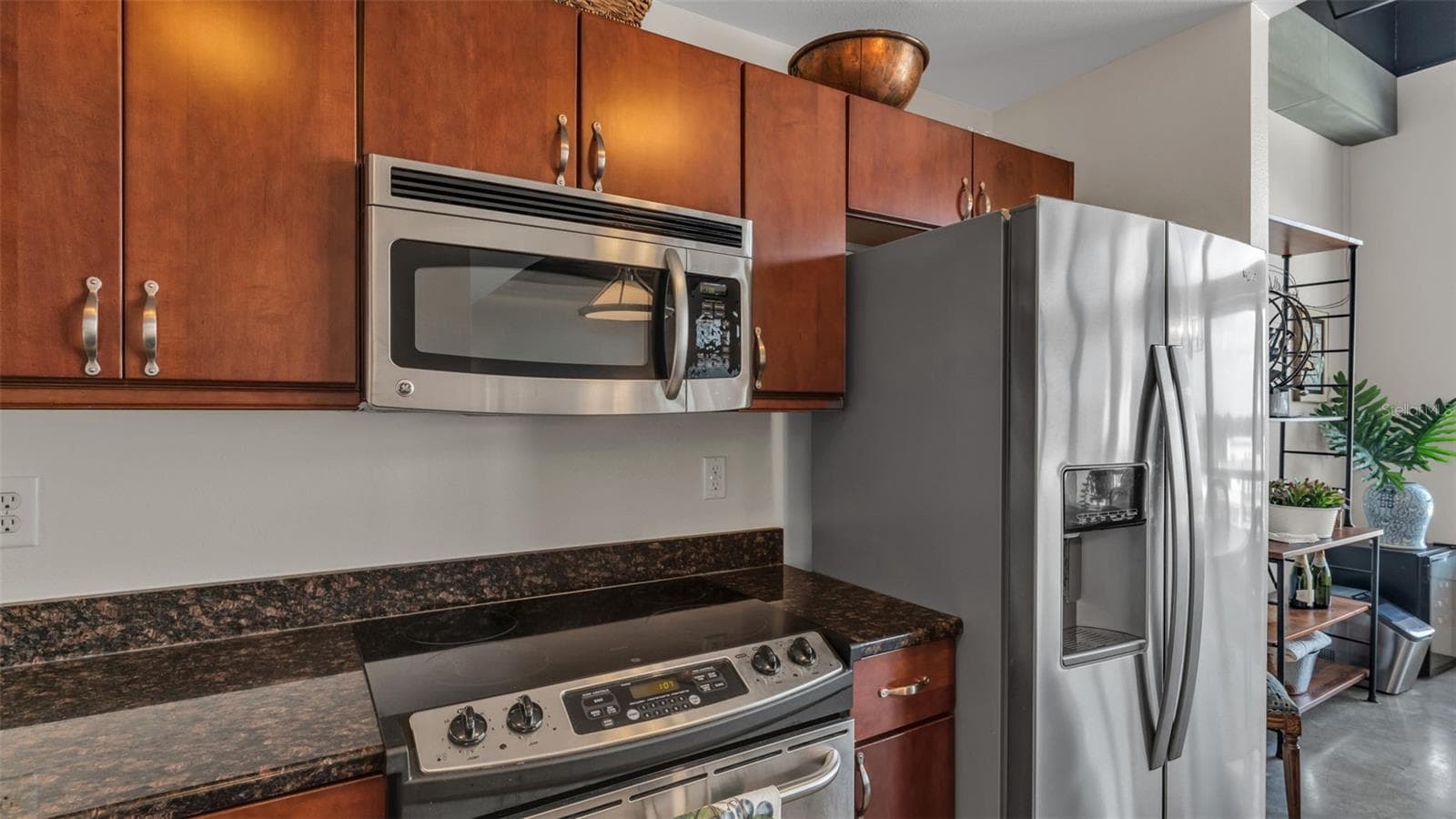 Condominium at 125 N KENTUCKY AVE #505, LAKELAND, photo 14 of 44