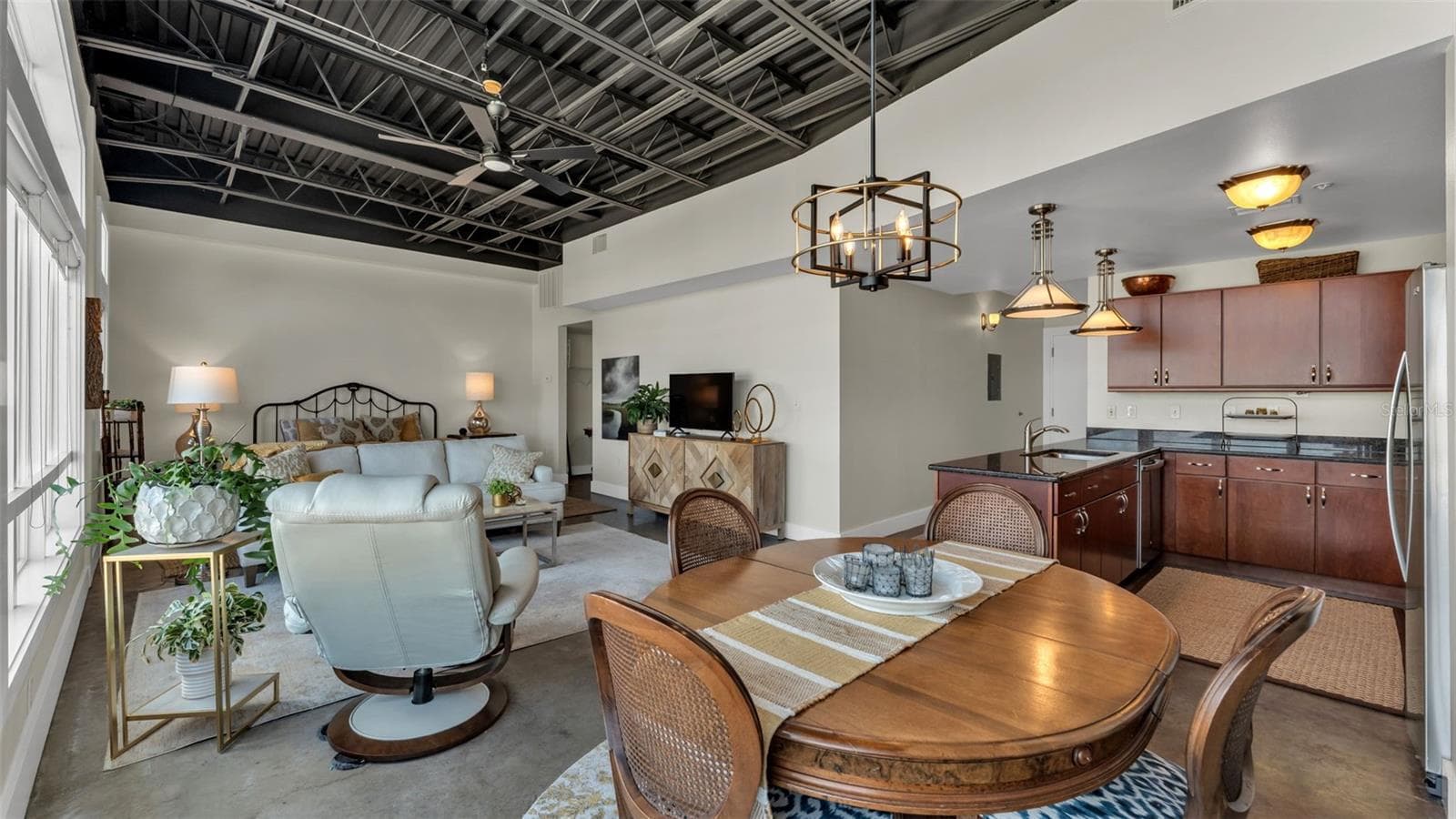 Condominium at 125 N KENTUCKY AVE #505, LAKELAND, photo 26 of 44