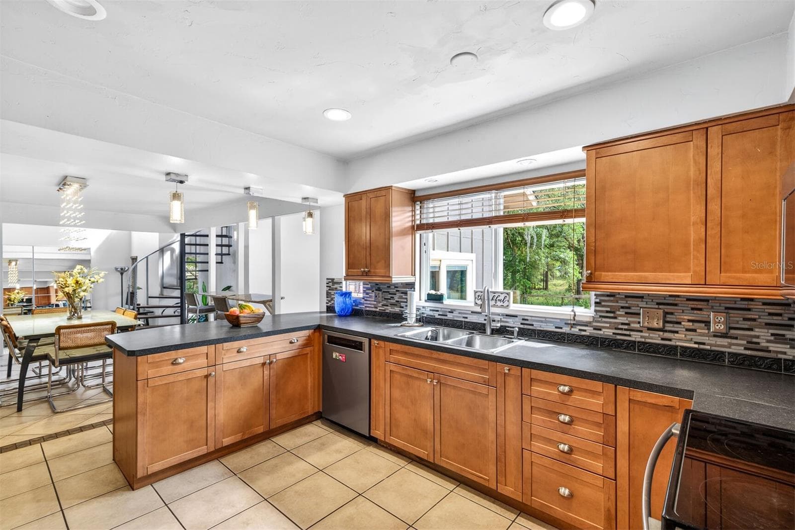 Kitchen - 9406 SW 78TH CT, GAINESVILLE