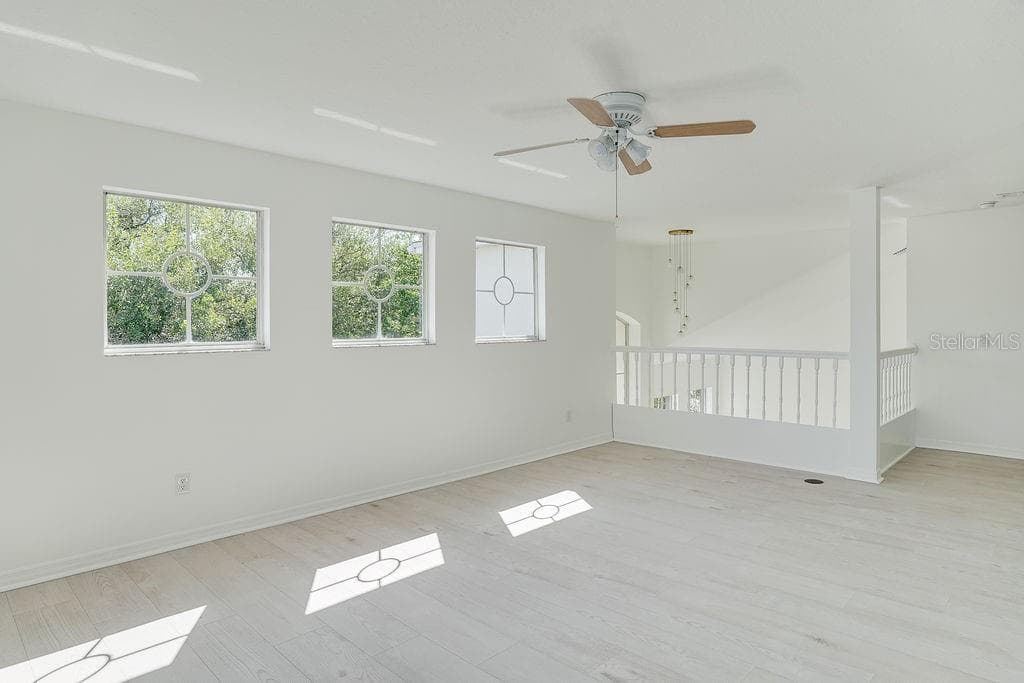 Single Family Residence at 14927 FAVERSHAM CIR, ORLANDO, photo 28 of 57