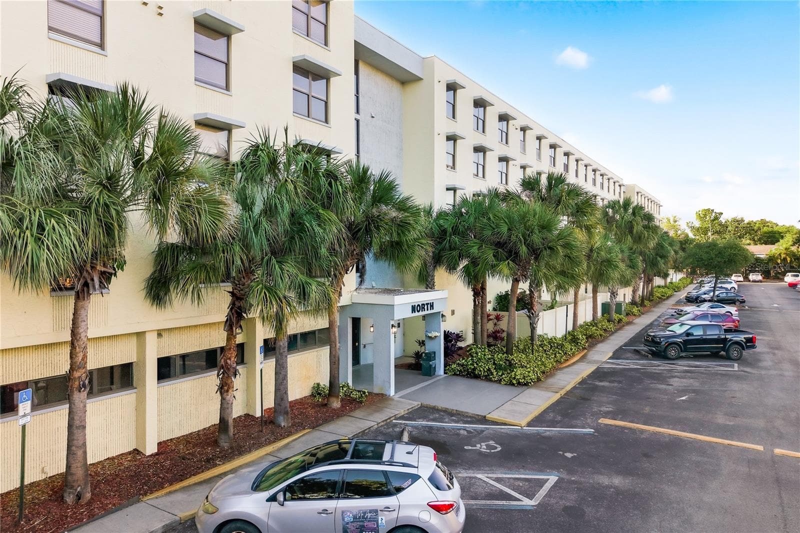 Condominium at 701 S MADISON AVE #420, CLEARWATER, photo 32 of 33