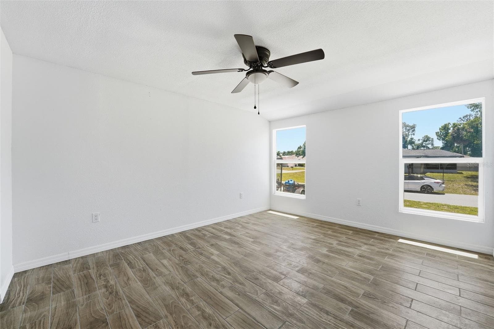 Single Family Residence at 4530 CAZES AVE, NORTH PORT, photo 10 of 23