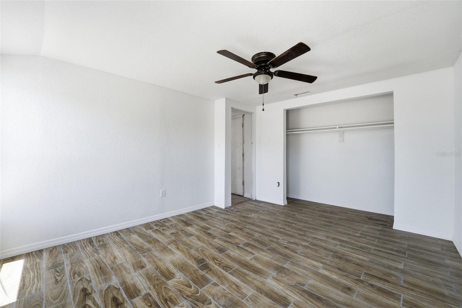 Single Family Residence at 4530 CAZES AVE, NORTH PORT, photo 11 of 23