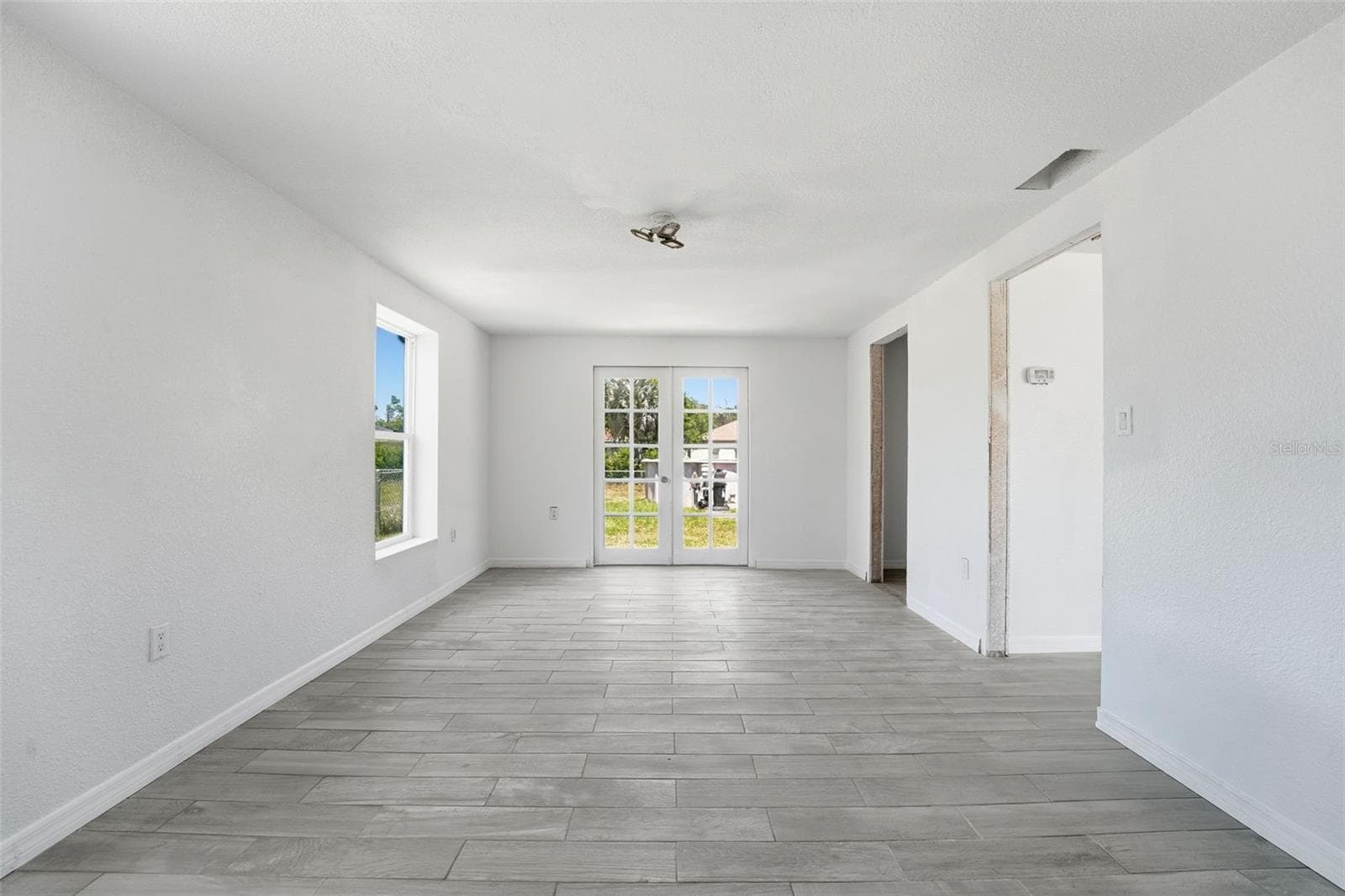 Single Family Residence at 4530 CAZES AVE, NORTH PORT, photo 14 of 23