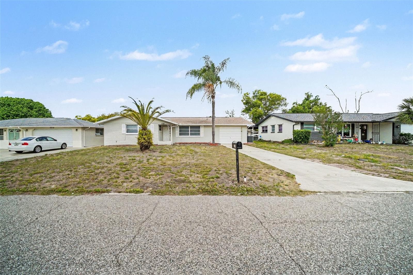 Single Family Residence at 7541 SPIREA DR, PORT RICHEY, photo 2 of 23