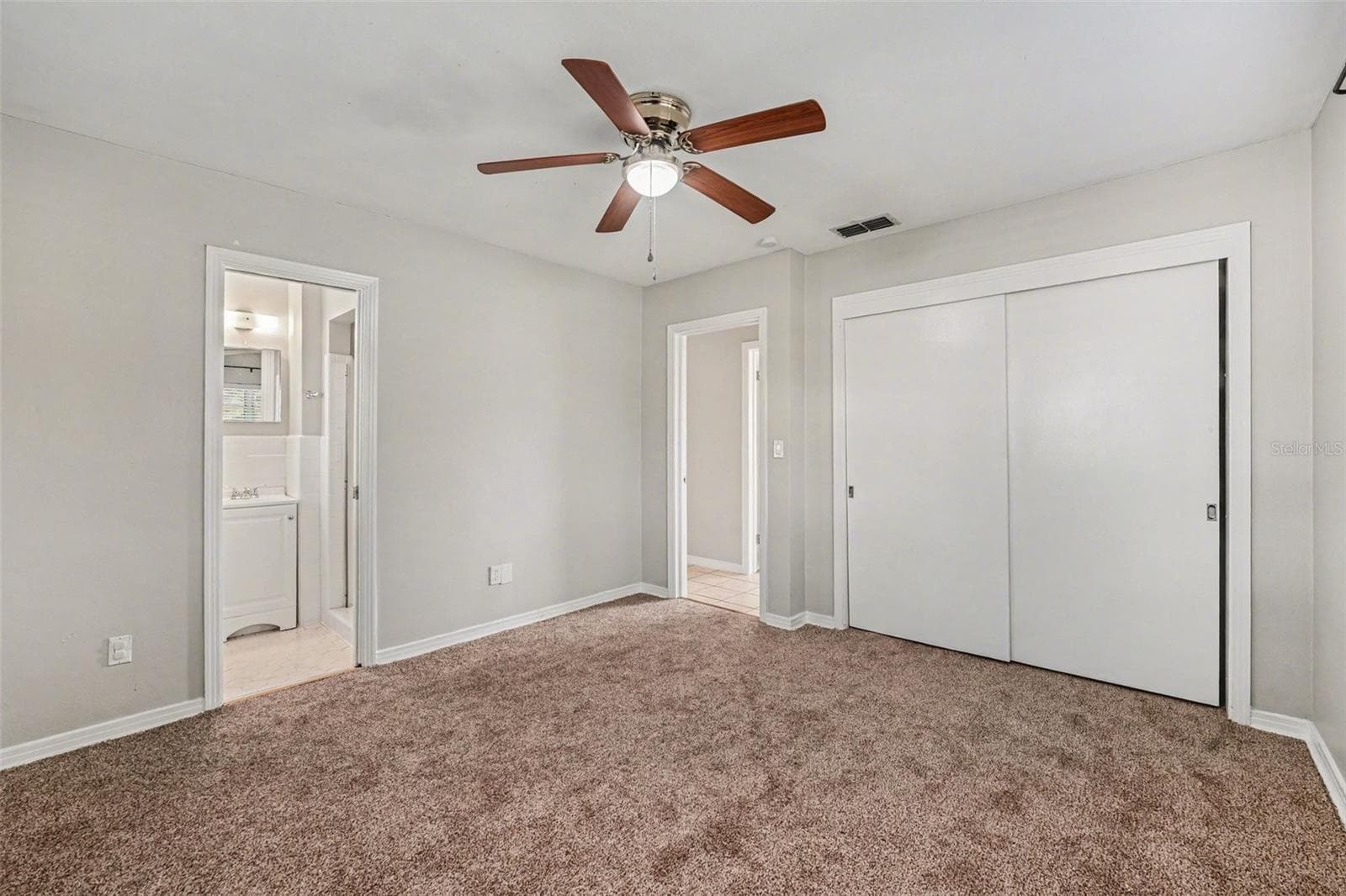 Single Family Residence at 521 W PALMEDEN DR, LAKELAND, photo 11 of 20