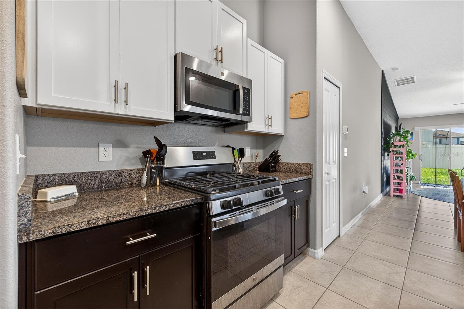 Single Family Residence at 9324 LEMON DROP LOOP, SUN CITY CENTER, photo 8 of 32
