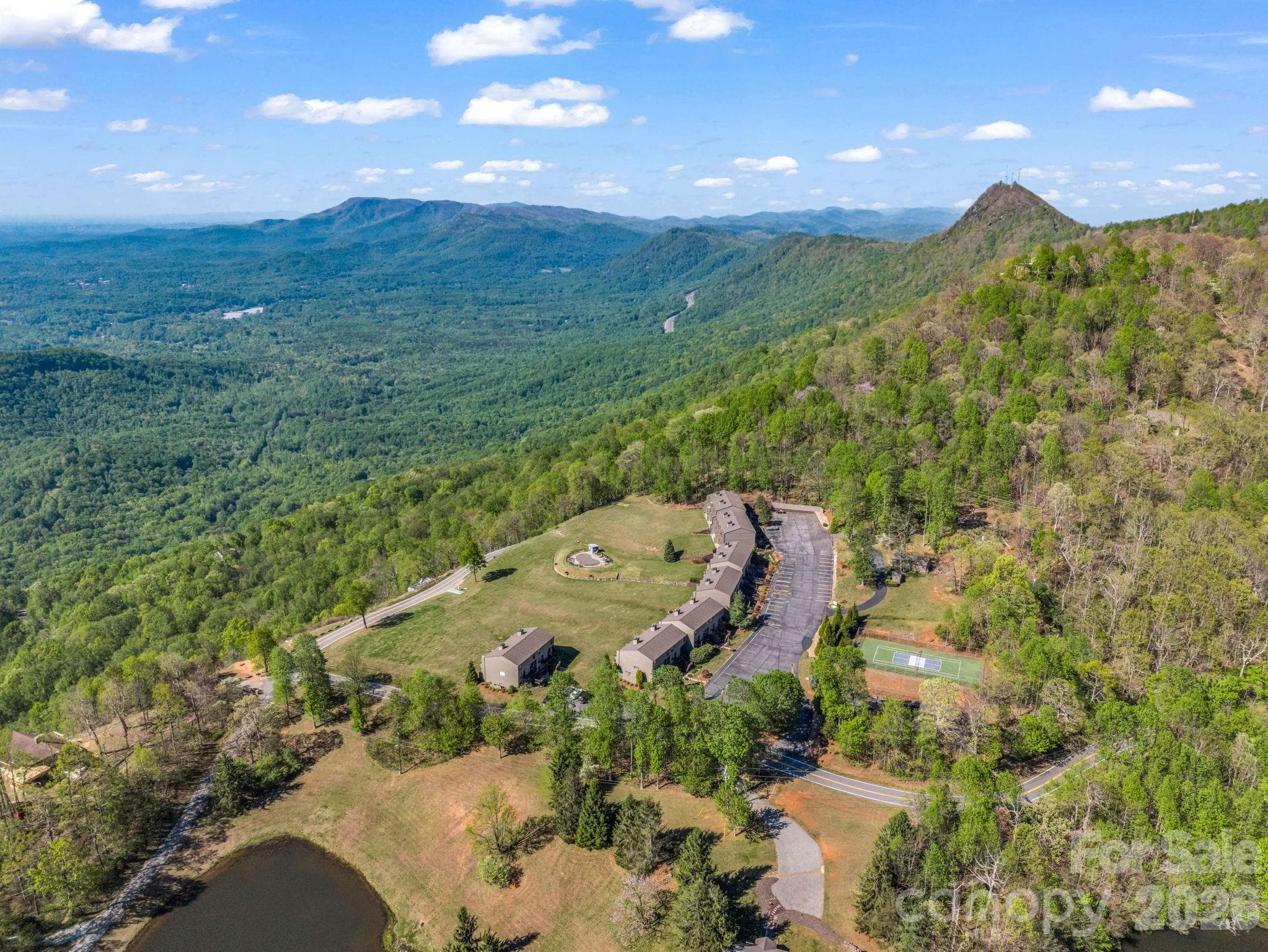 Mountain top paradise - 2881 White Oak Mountain Road, Columbus